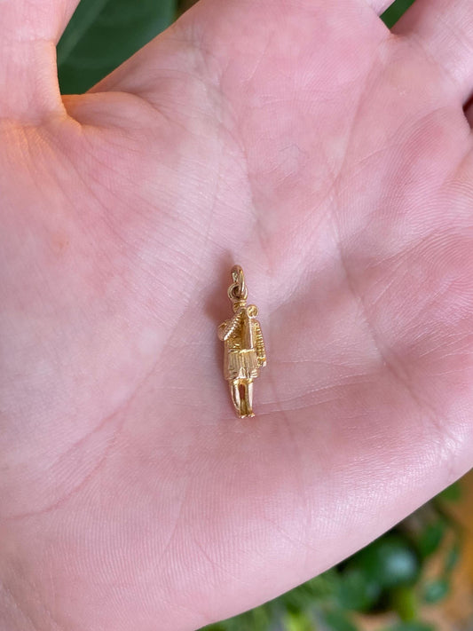 Vintage Solid 10k Yellow Gold Uniformed Bandsmen Charm