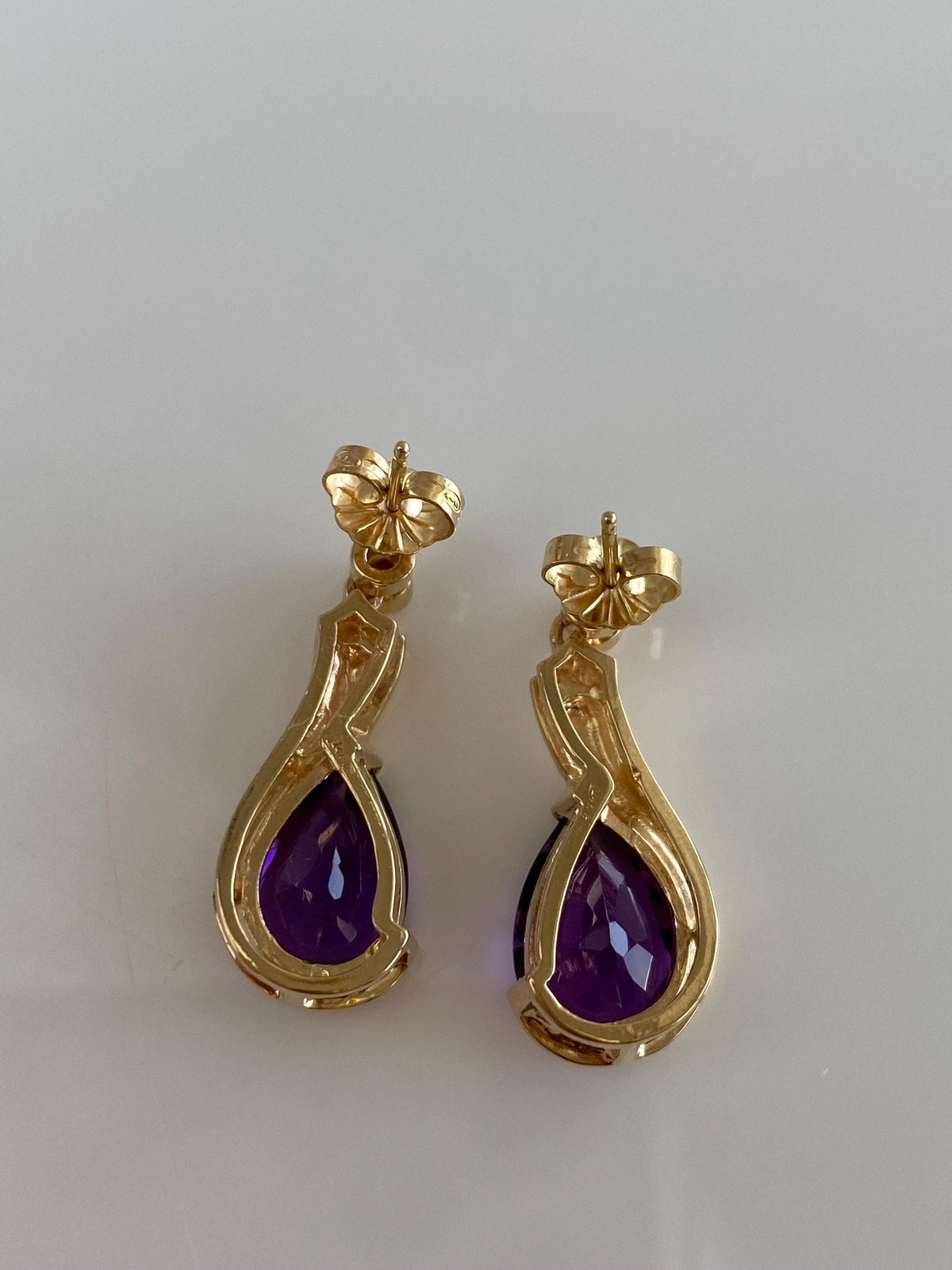 Vintage Solid 14k Yellow Gold Diamond Amethyst Teardrop Drop Earrings