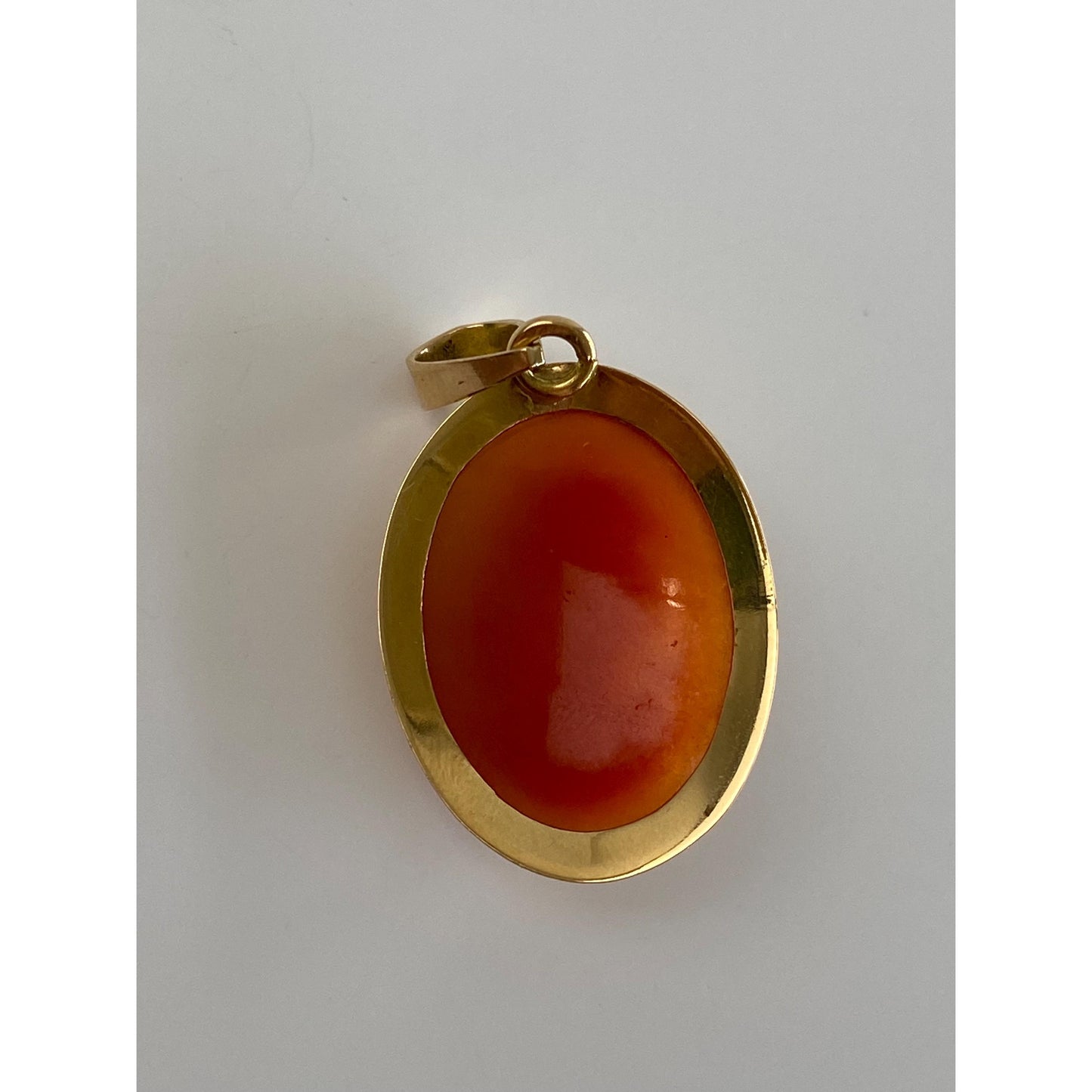 Vintage Solid 18k Yellow Gold Cameo Charm