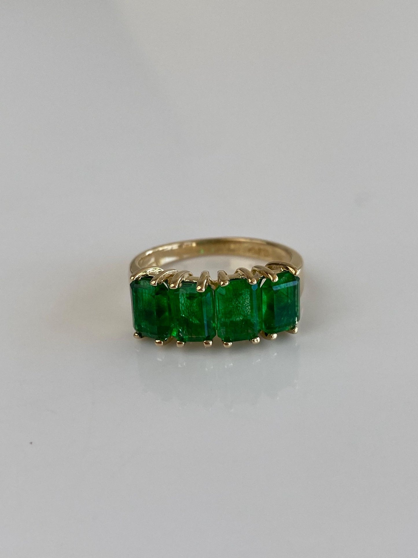Vintage Solid 10k Yellow Gold Emerald Row Ring - Size 7.5