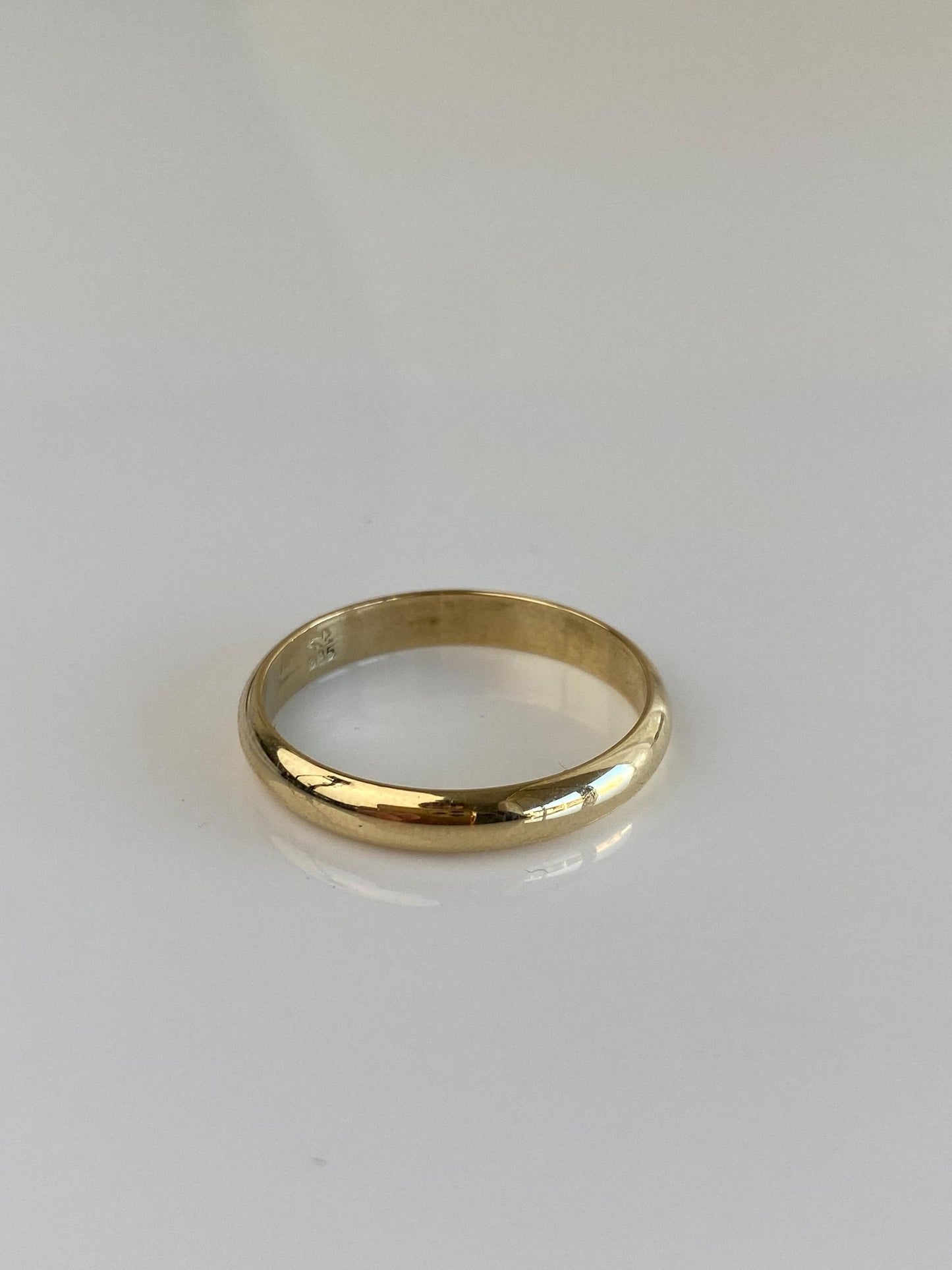 Vintage Solid 14k Yellow Gold Ring Band - Size 11