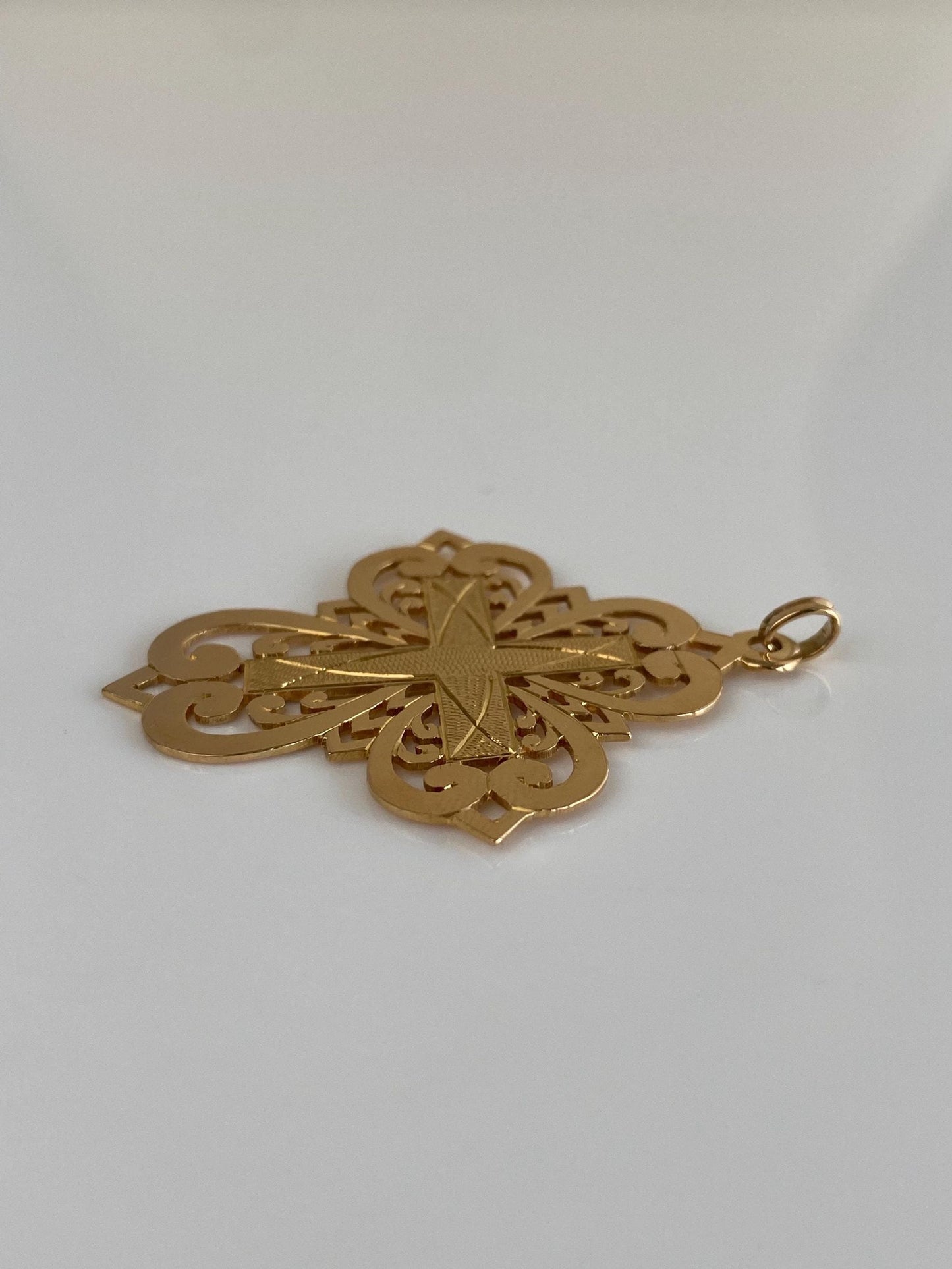 Vintage Solid 18k Yellow Gold Open Work Cross Charm