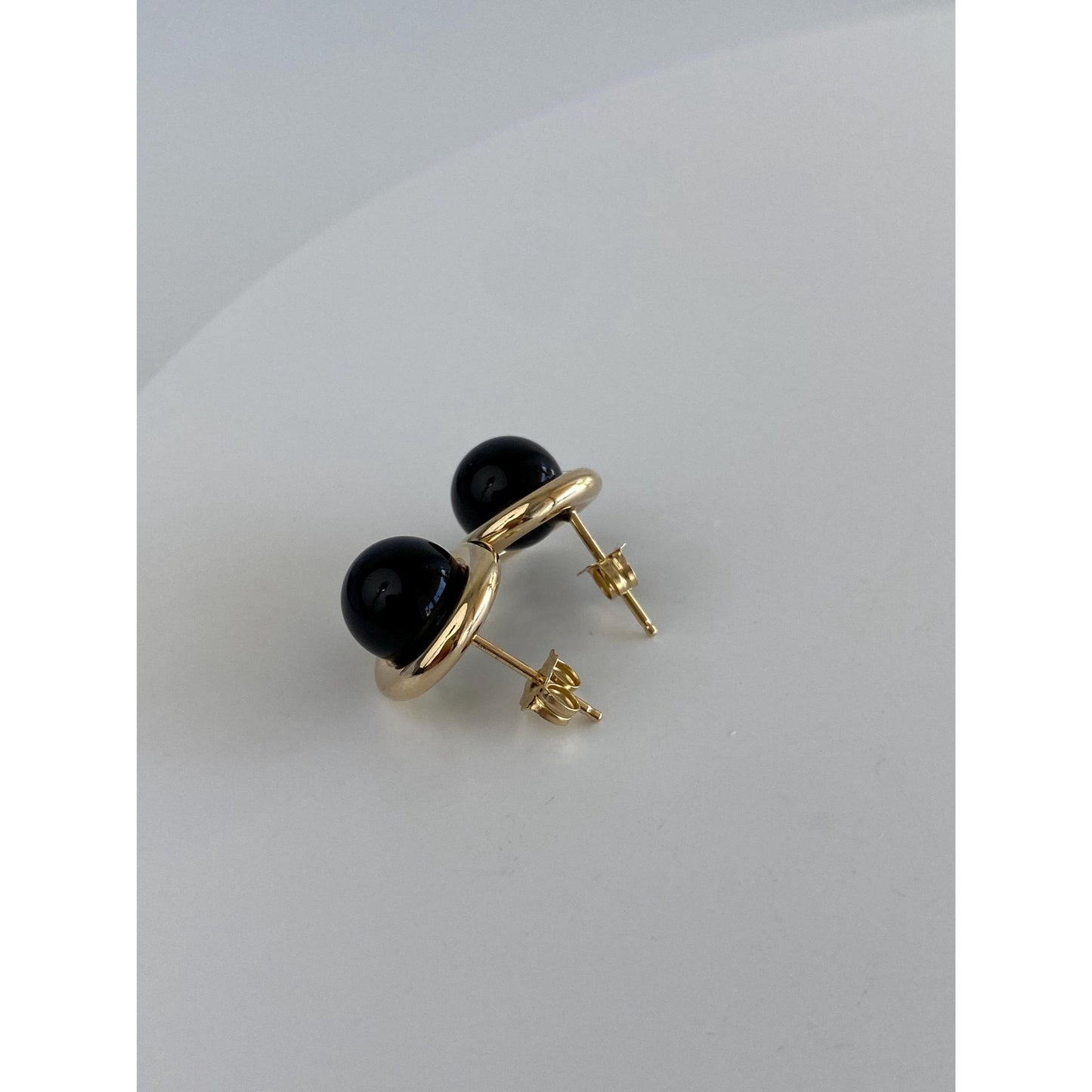 Vintage 14k Yellow Gold Onyx Ball Stud Earrings