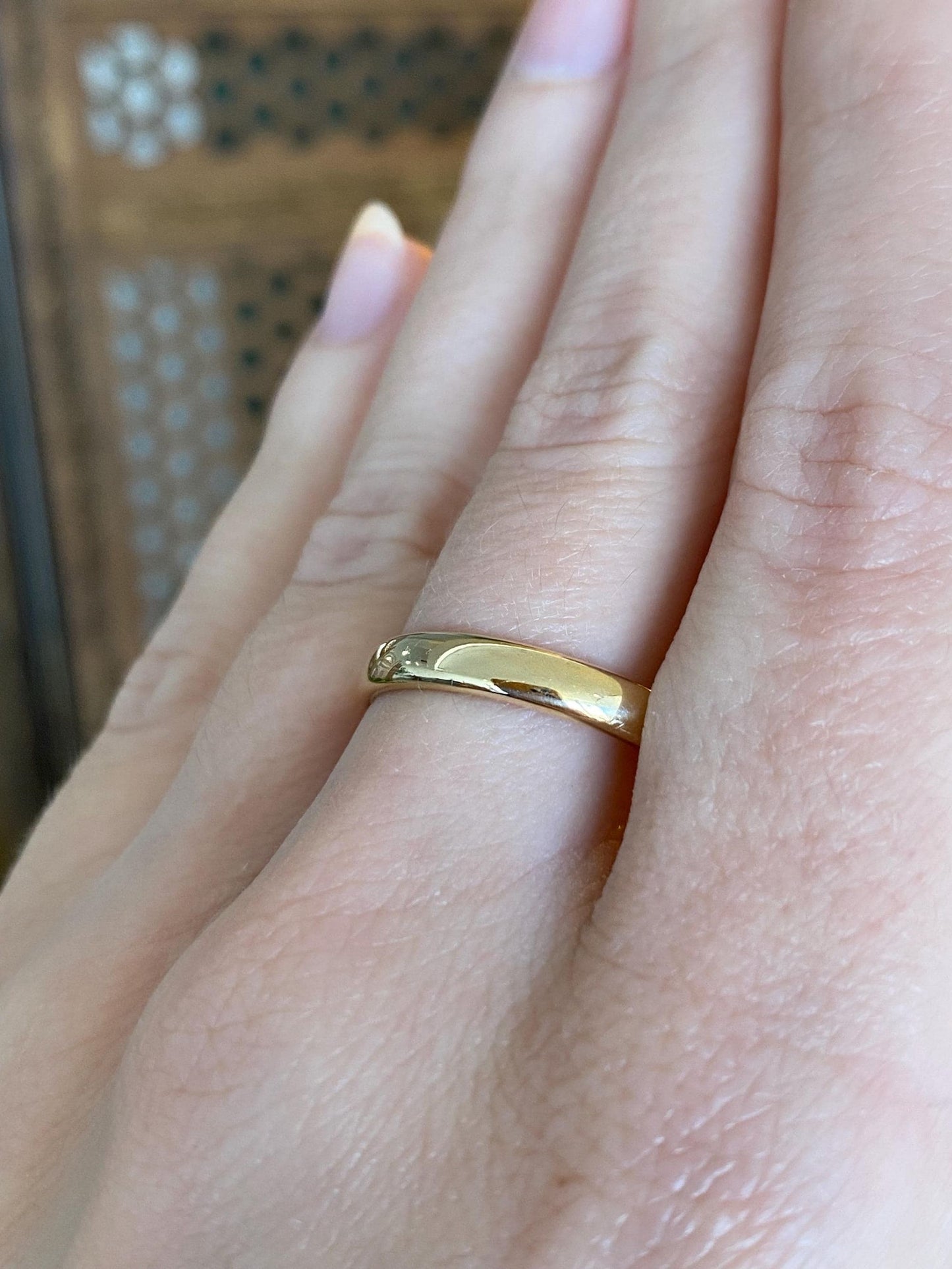 Vintage Solid 18k Yellow Gold Ring Band - Size 9.5