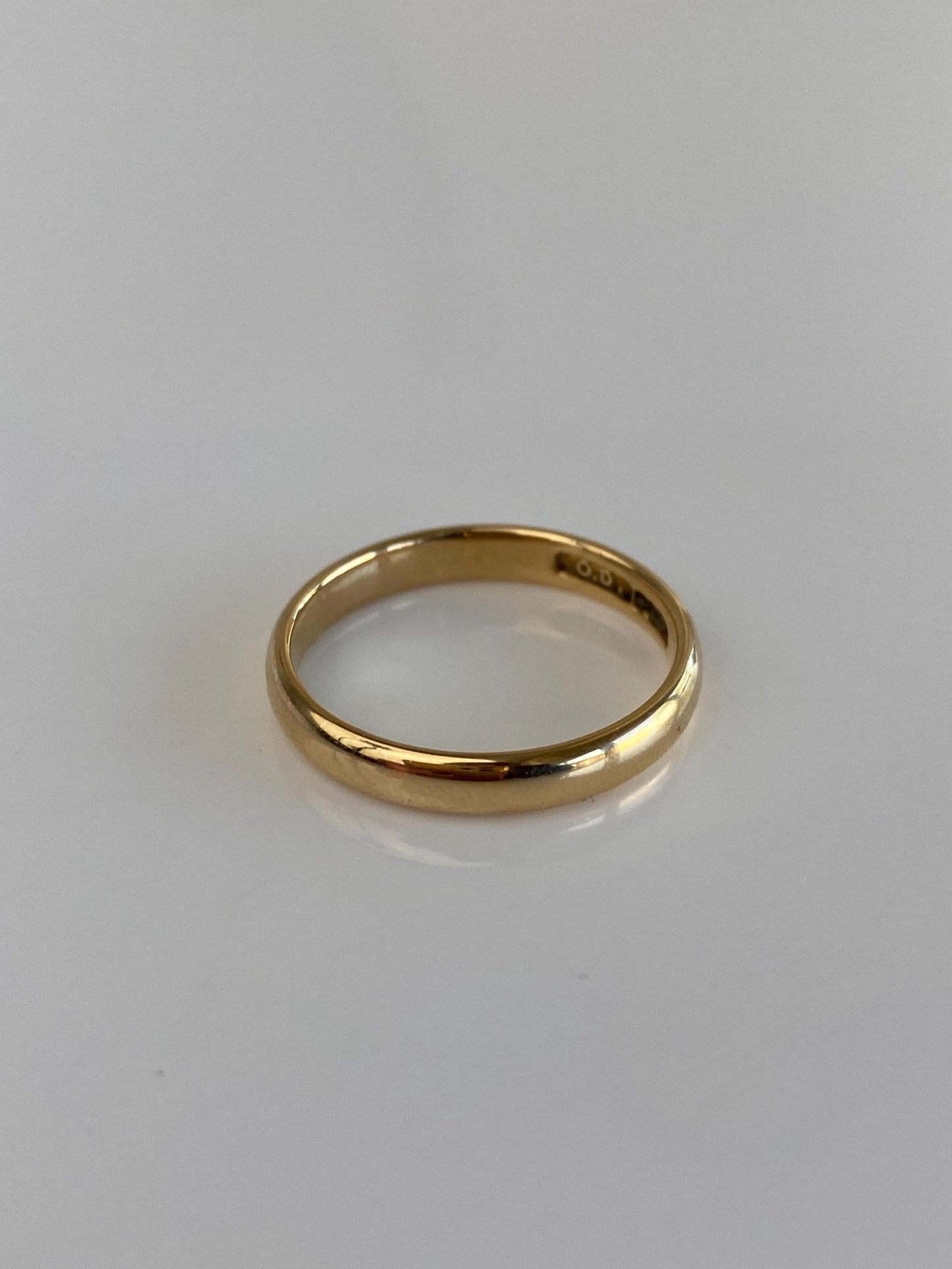 Vintage Solid 18k Yellow Gold Ring Band - Size 9.5