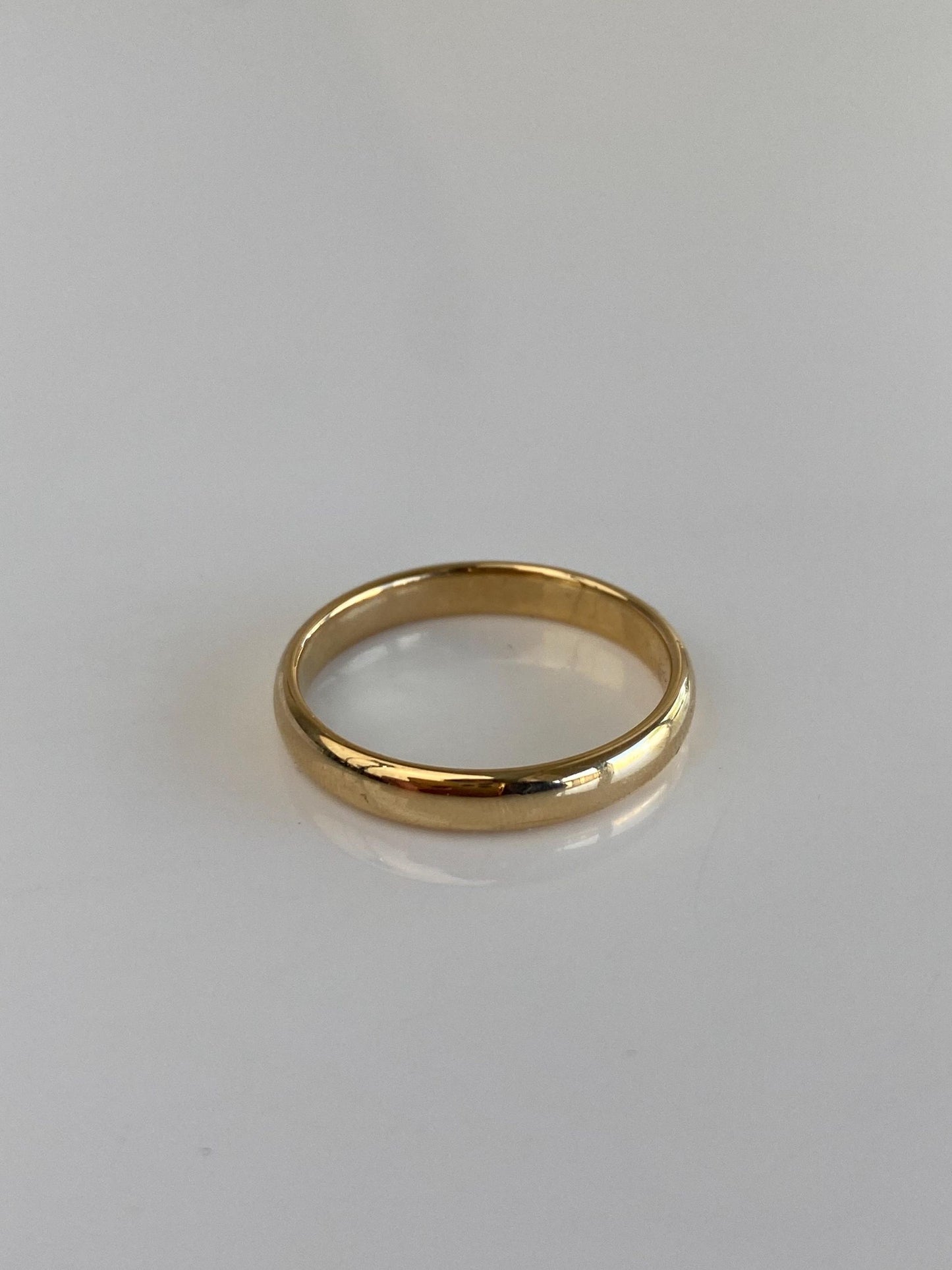 Vintage Solid 18k Yellow Gold Ring Band - Size 9.5
