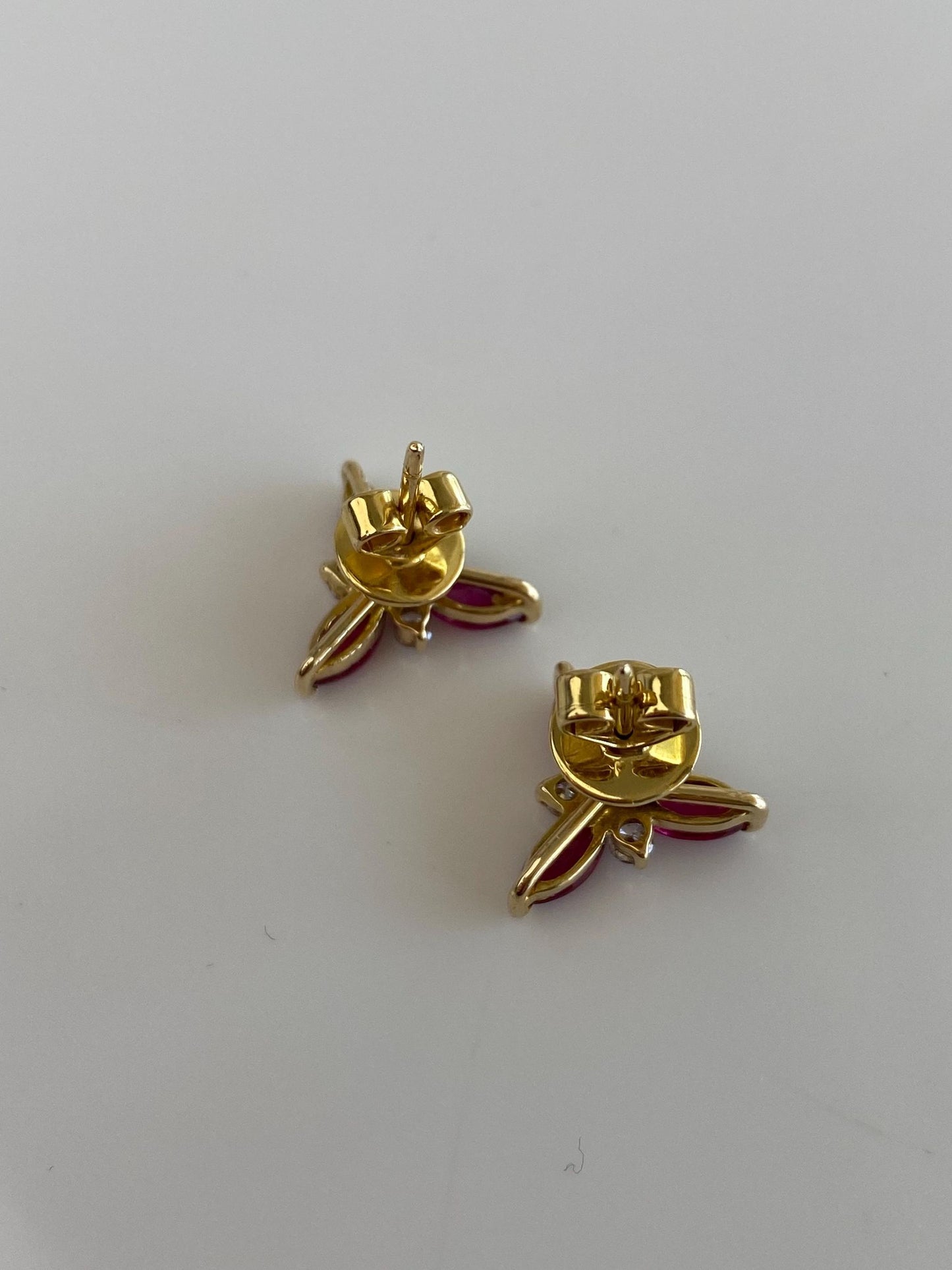 Vintage Solid 18k Yellow Gold Pink Sapphire Diamond Stud Earrings