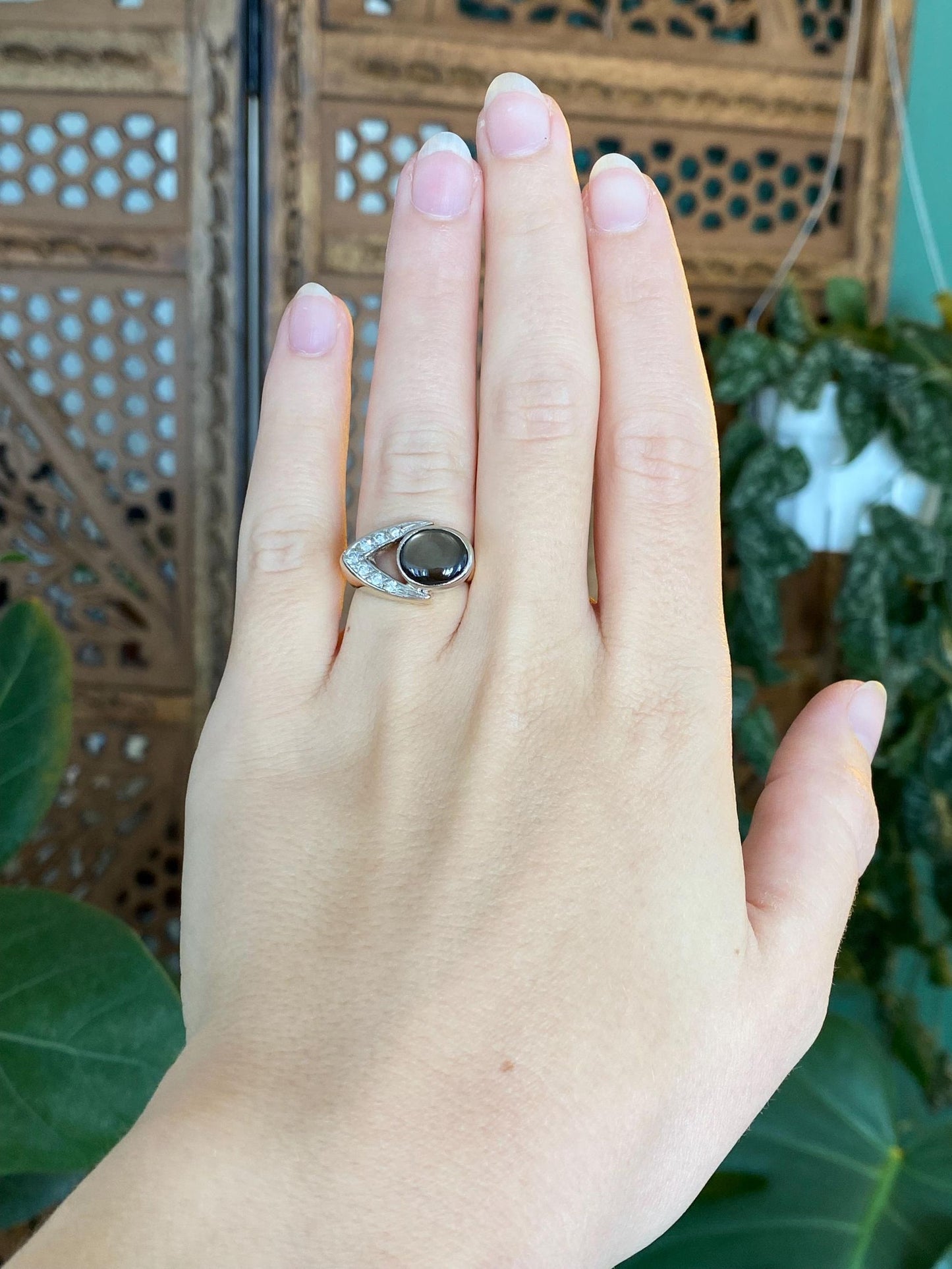 Vintage Solid 14k White & Yellow Gold Diamonds Star Sapphire Ring - Size 4.5