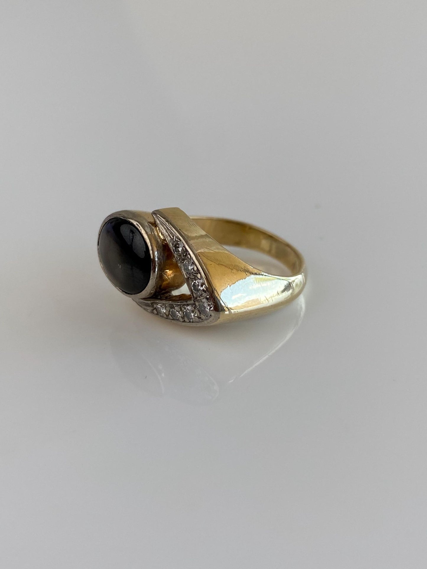 Vintage Solid 14k White & Yellow Gold Diamonds Star Sapphire Ring - Size 4.5