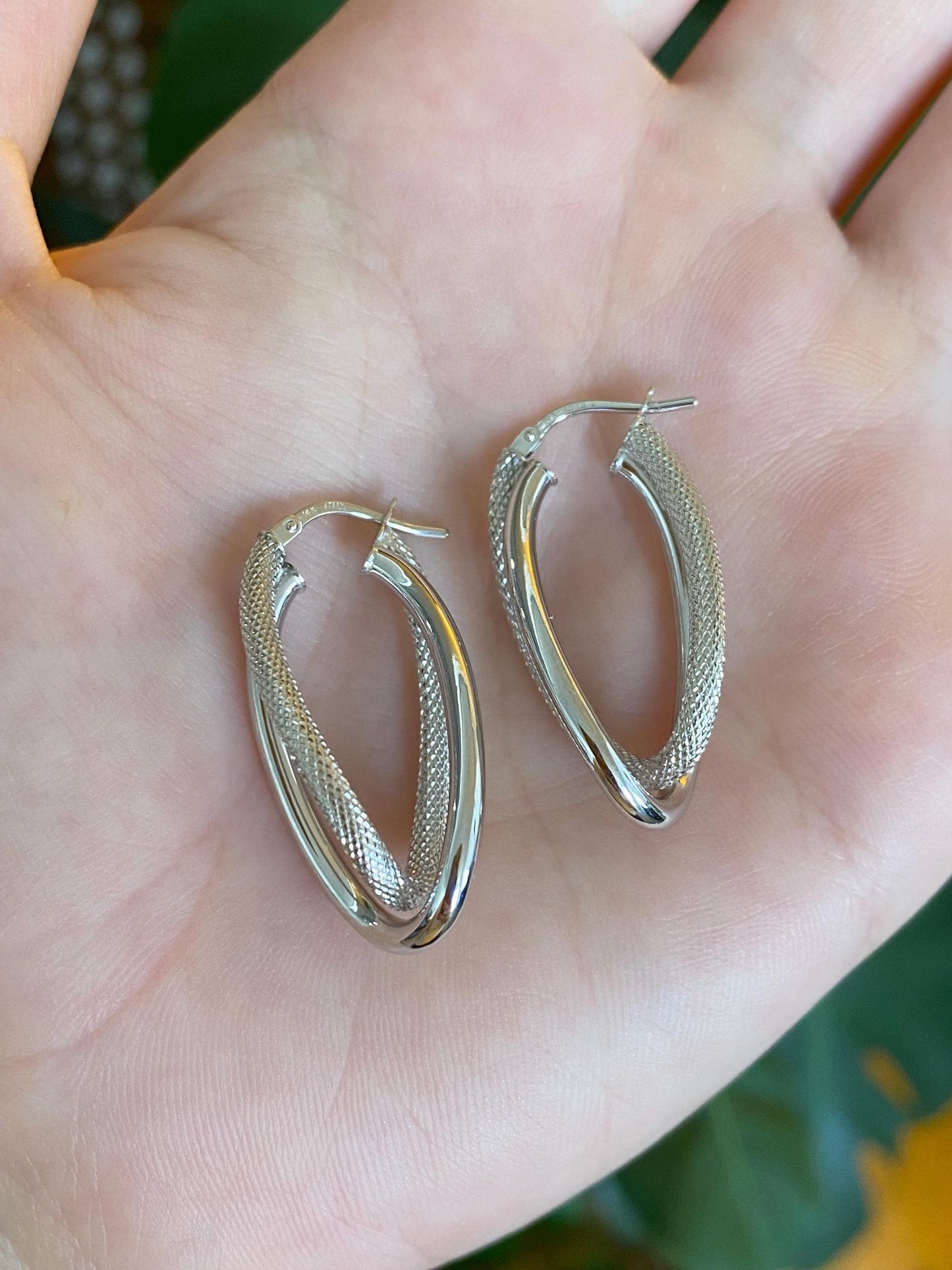 Vintage 14k White Gold Textured Looped Hoop Earrings