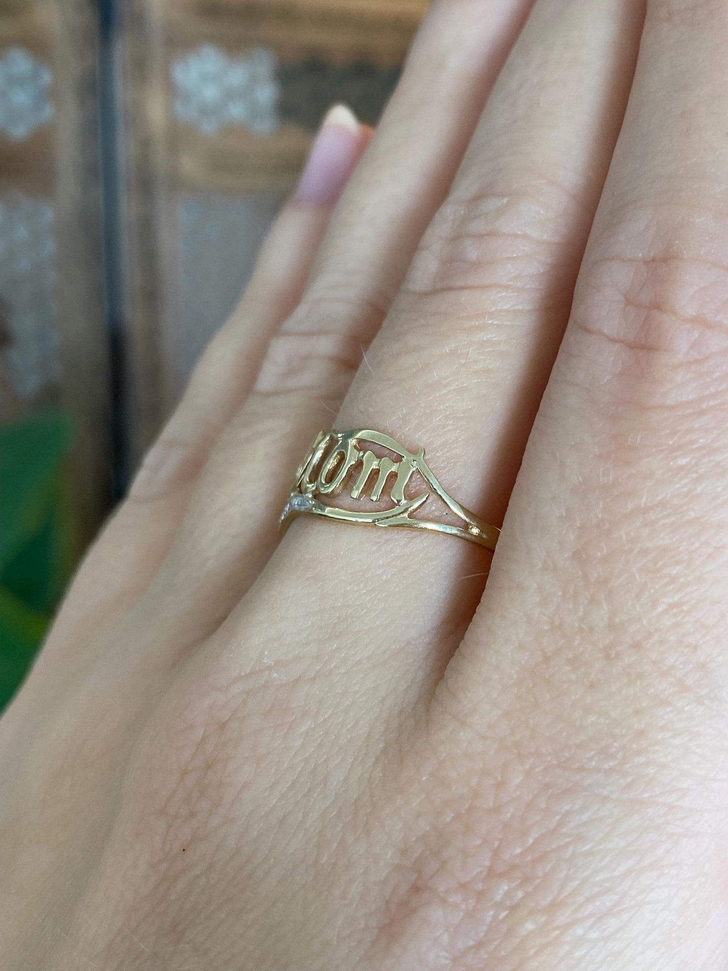 Vintage Solid 10k White & Yellow Gold Diamond MOM Ring - Size 8.25