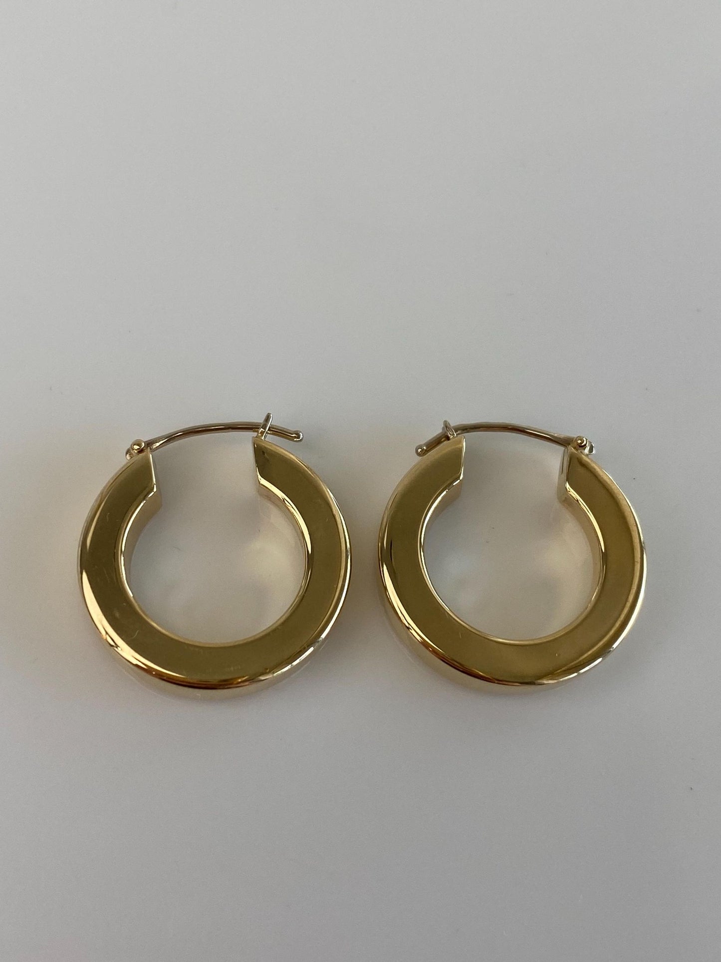 Vintage 14k Yellow Gold Square Edge Hoop Earrings