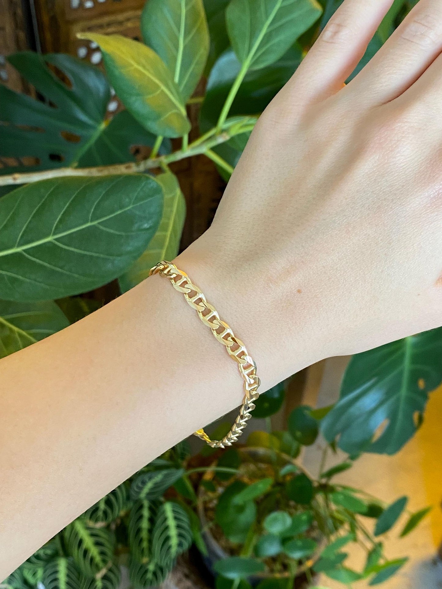 Vintage Solid 14k Yellow Gold Chunky Flat Mariner Chain Bracelet - 8.25 inches