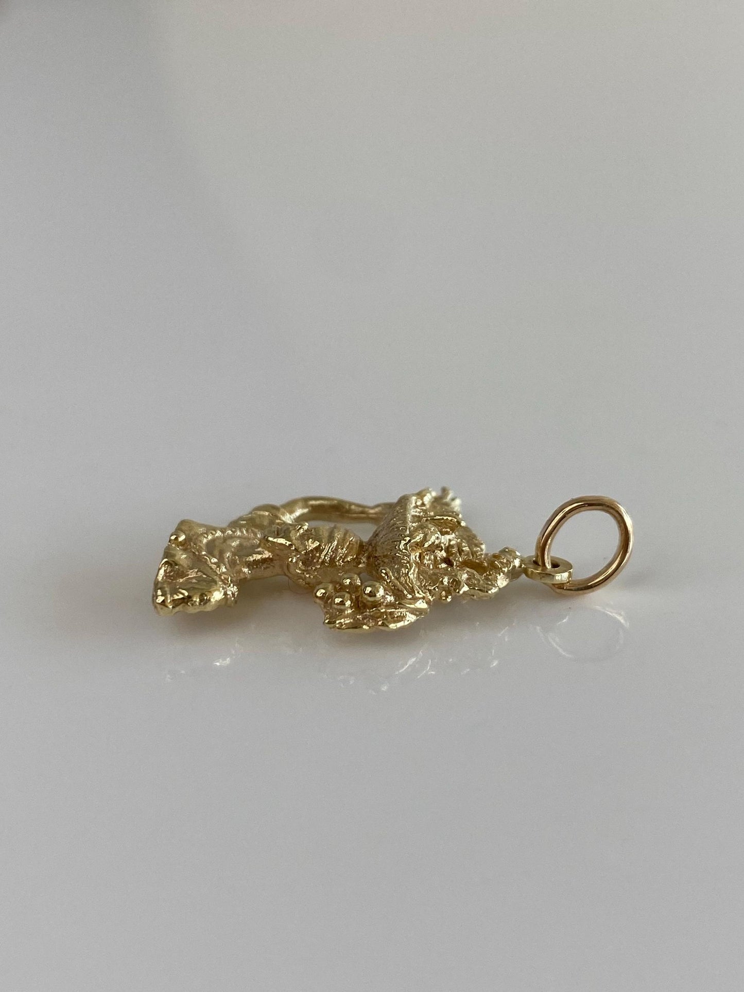 Solid 14k Yellow Gold Harvest Food Head-Carrier Lady Charm