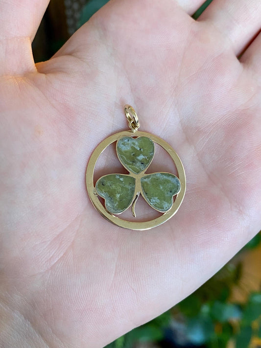Vintage Solid 9k Yellow Gold Green Stone Clover Shamrock Charm