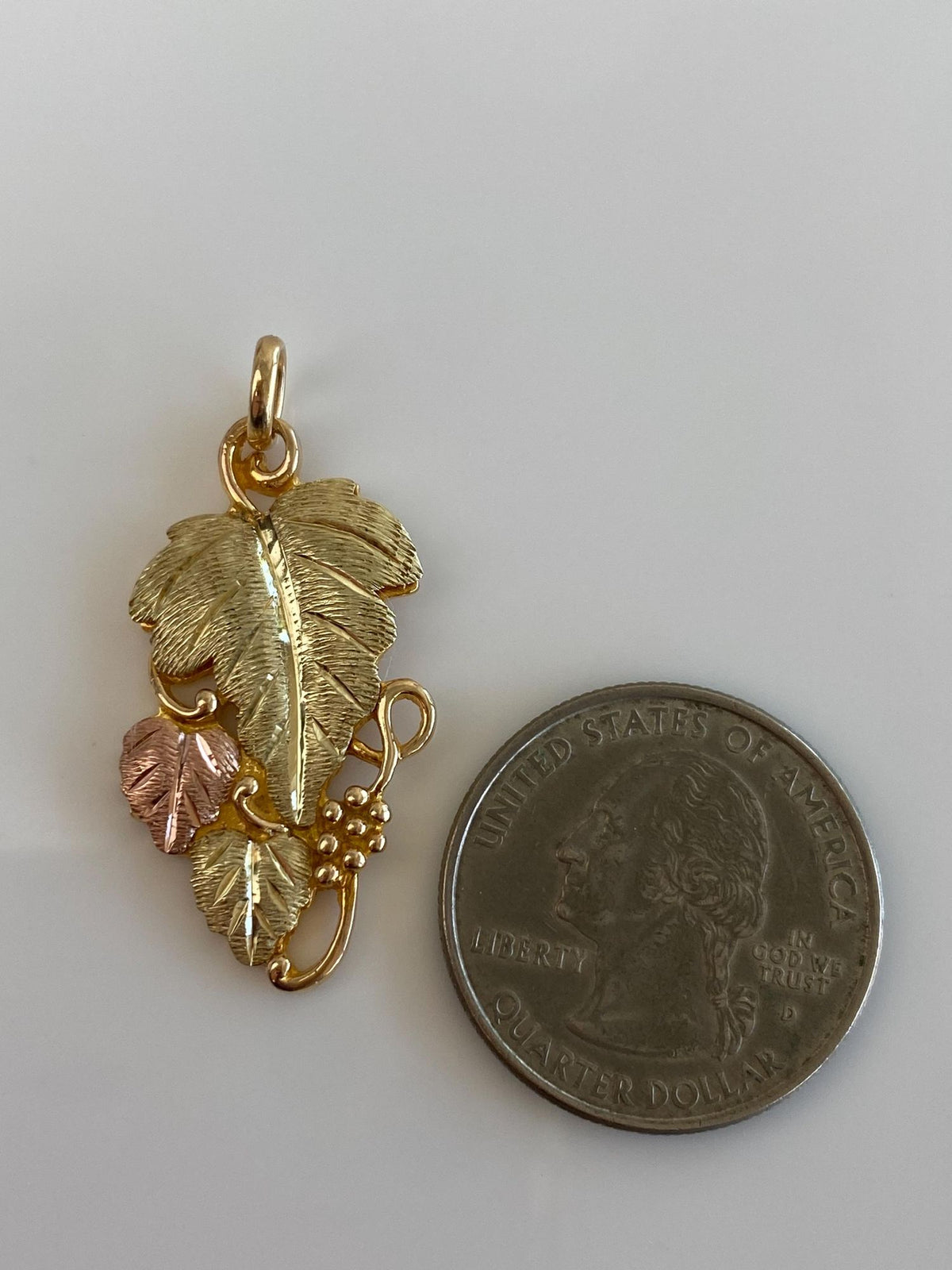 Vintage Solid 10k Black Hills Gold Grapevine Leaves Charm