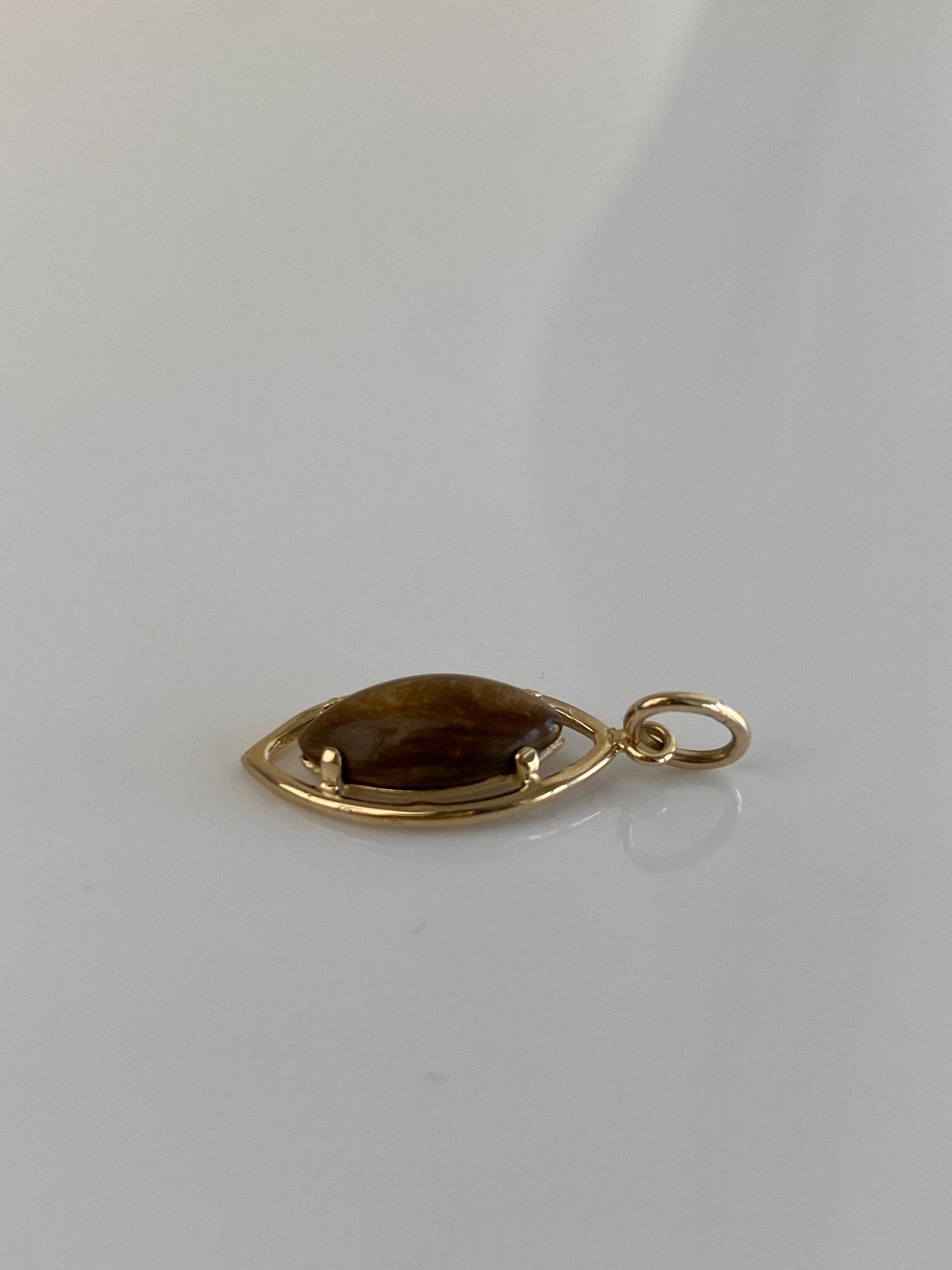 Vintage Solid 14k Yellow Gold Brown Marquis Agate Charm