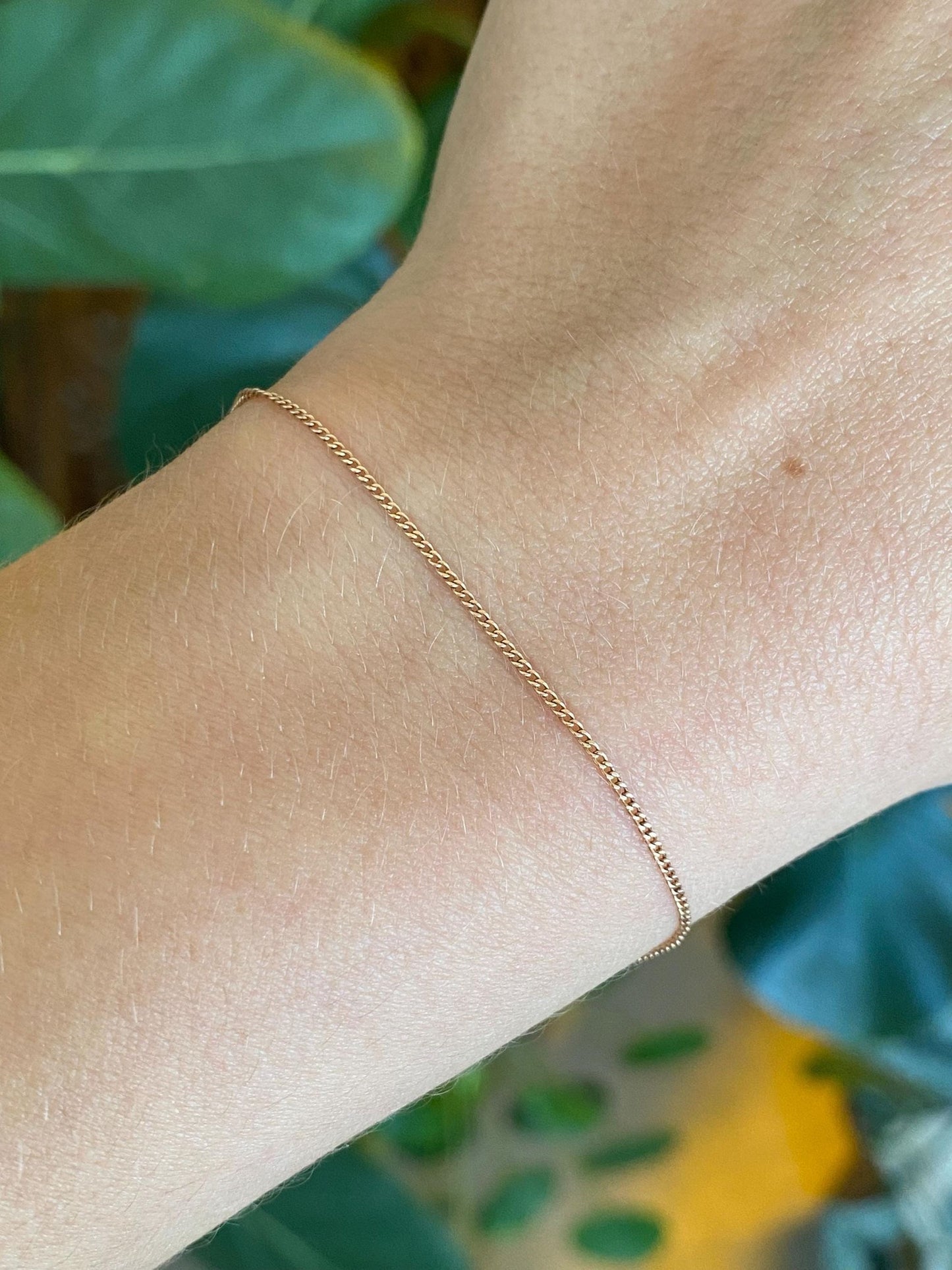 Vintage Solid 10k Rose Gold Dainty Tight Curb Chain Bracelet - 7 inches
