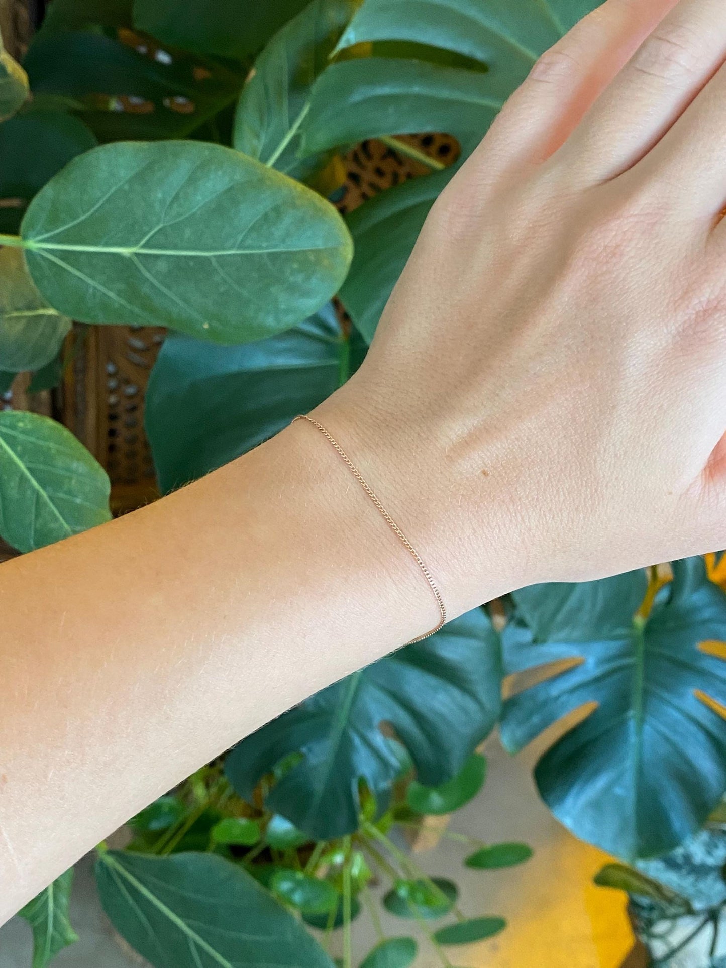 Vintage Solid 10k Rose Gold Dainty Tight Curb Chain Bracelet - 7 inches