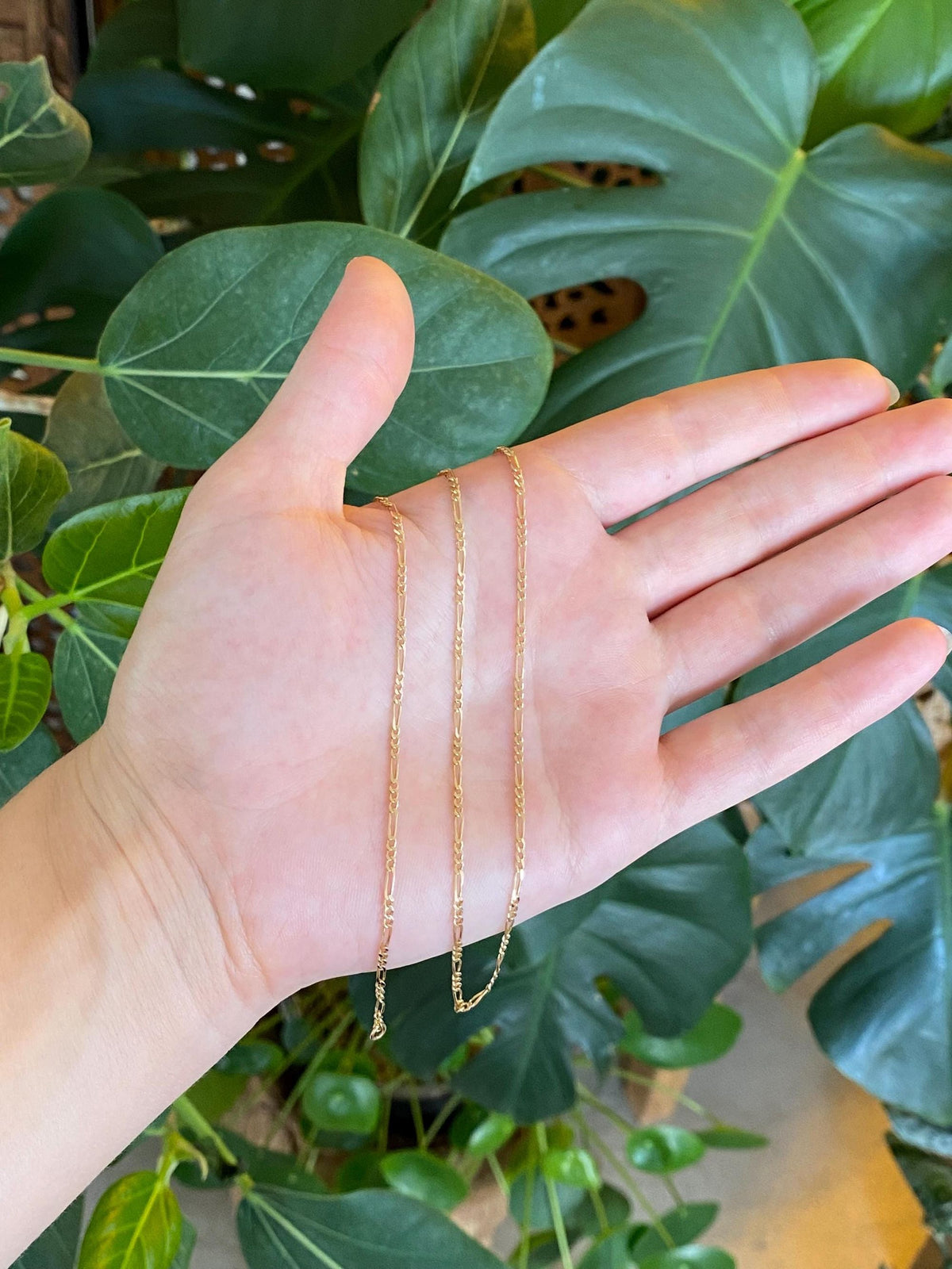 Vintage Solid 14k Yellow Gold Slim Figaro Chain Necklace - 18 inches