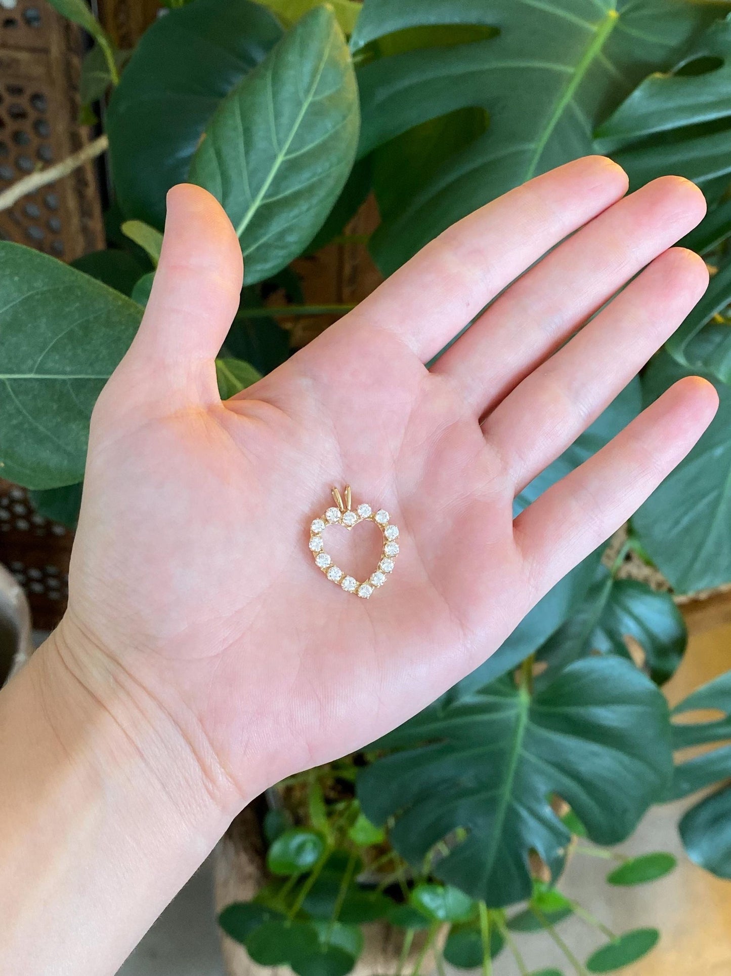 Vintage Solid 14k Yellow Gold Clear Quartz Heart Charm