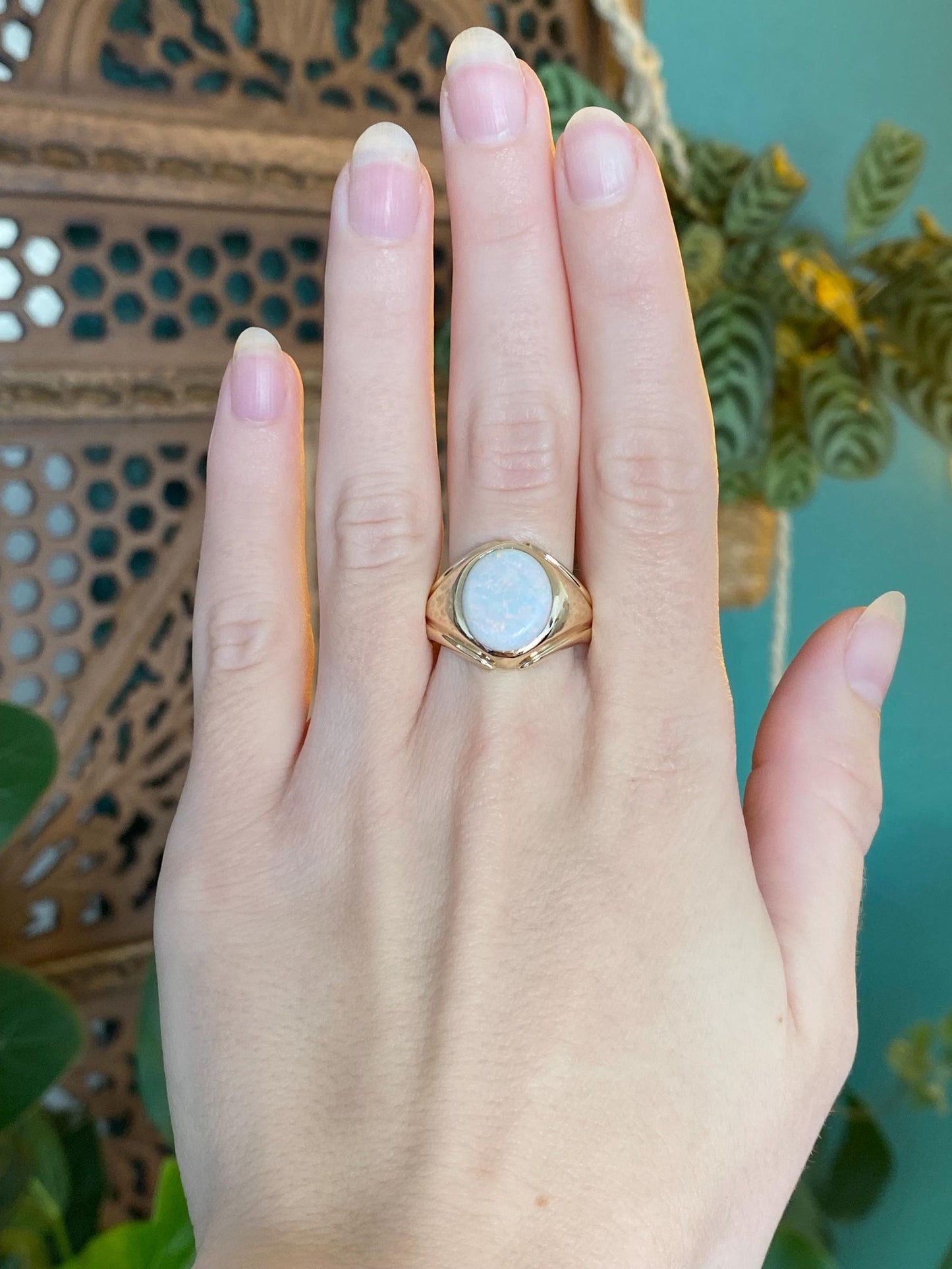 Vintage Solid 14k Yellow Gold Opal Ring - Size 11.25