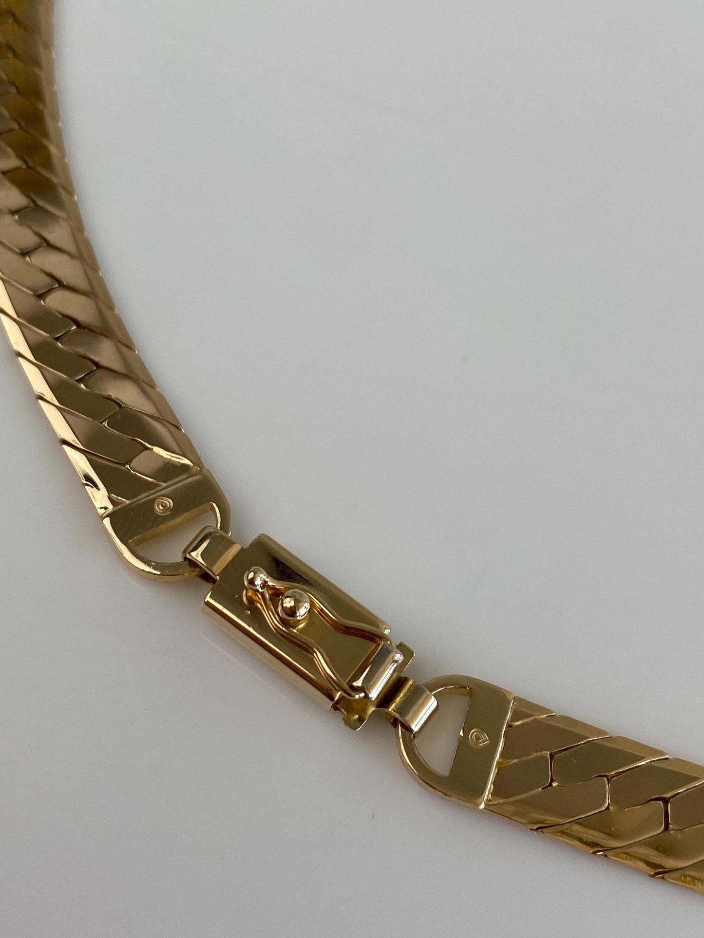 Vintage Solid 14k Yellow Gold Chunky Flat Curb Chain Necklace - 18 inches