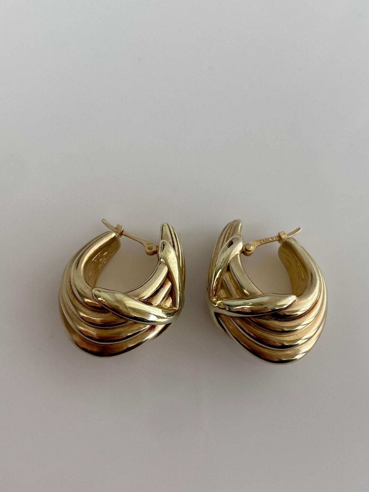 Vintage 14k Yellow Gold Lined X Drop Hoop Earrings