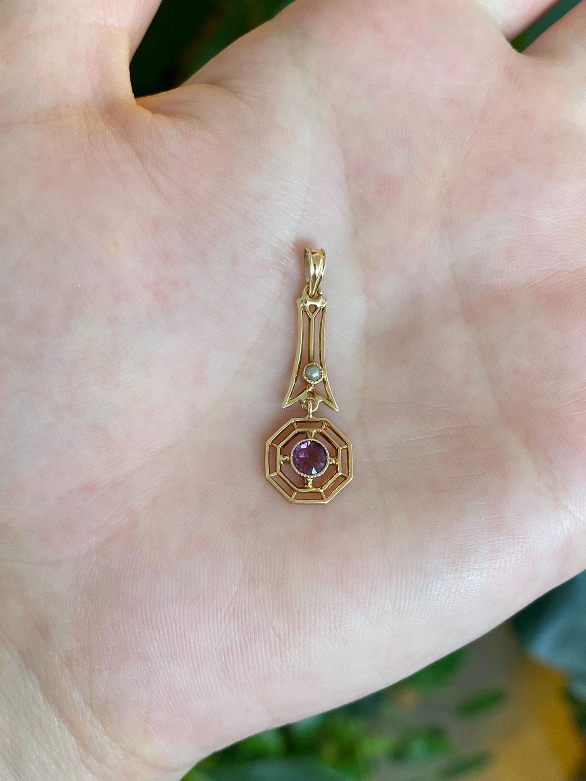 Vintage Solid 9k Yellow Gold Purple Cubic Zirconia Seed Pearl Dangle Charm