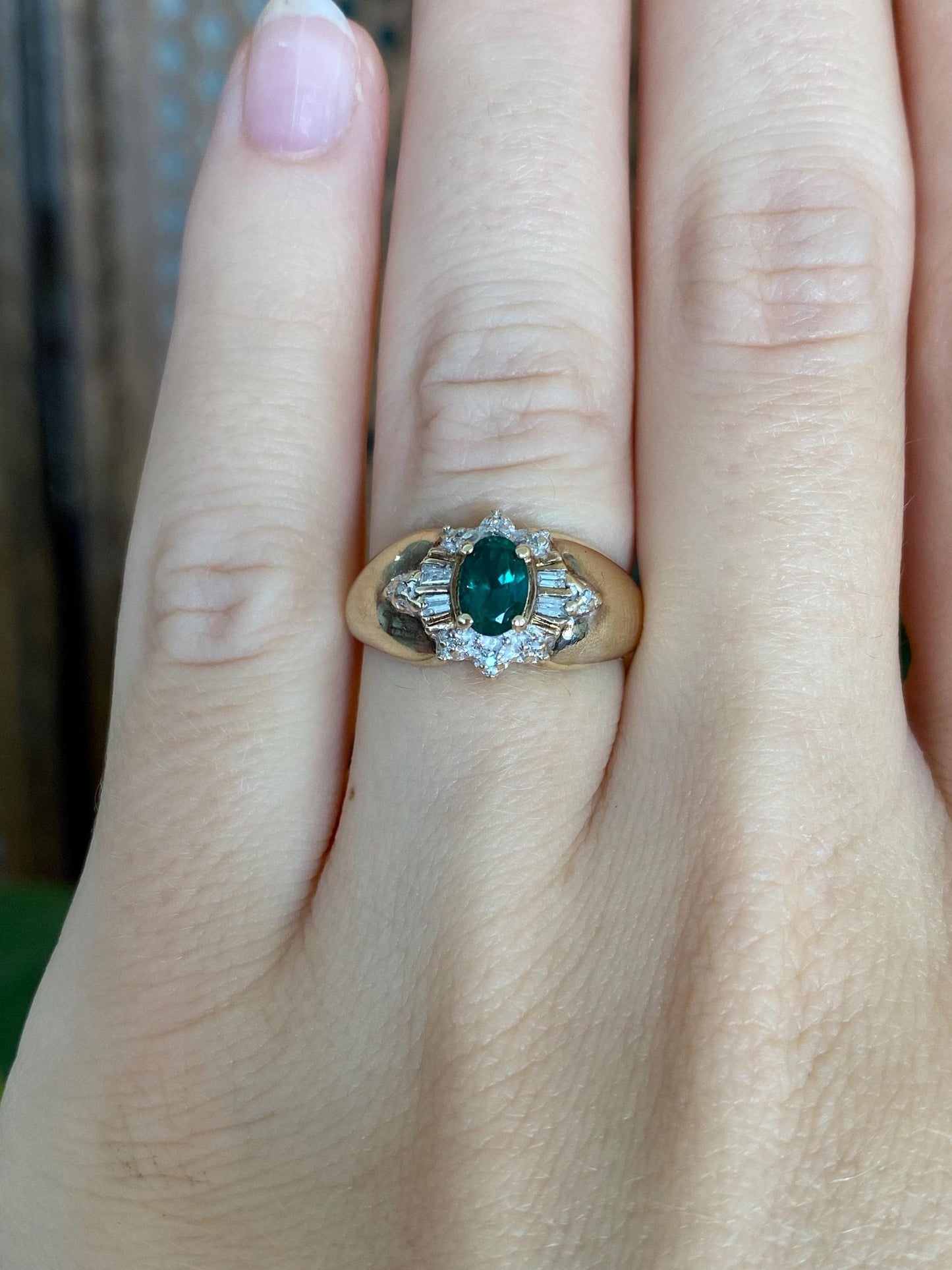 Vintage Solid 10k Yellow Gold Emerald Baguette & Round Diamond Ring - Size 5.75