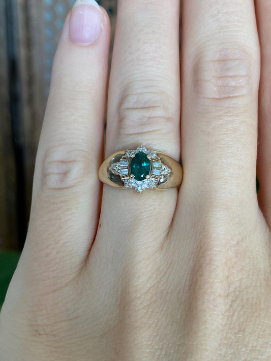 Vintage Solid 10k Yellow Gold Emerald Baguette & Round Diamond Ring - Size 5.75