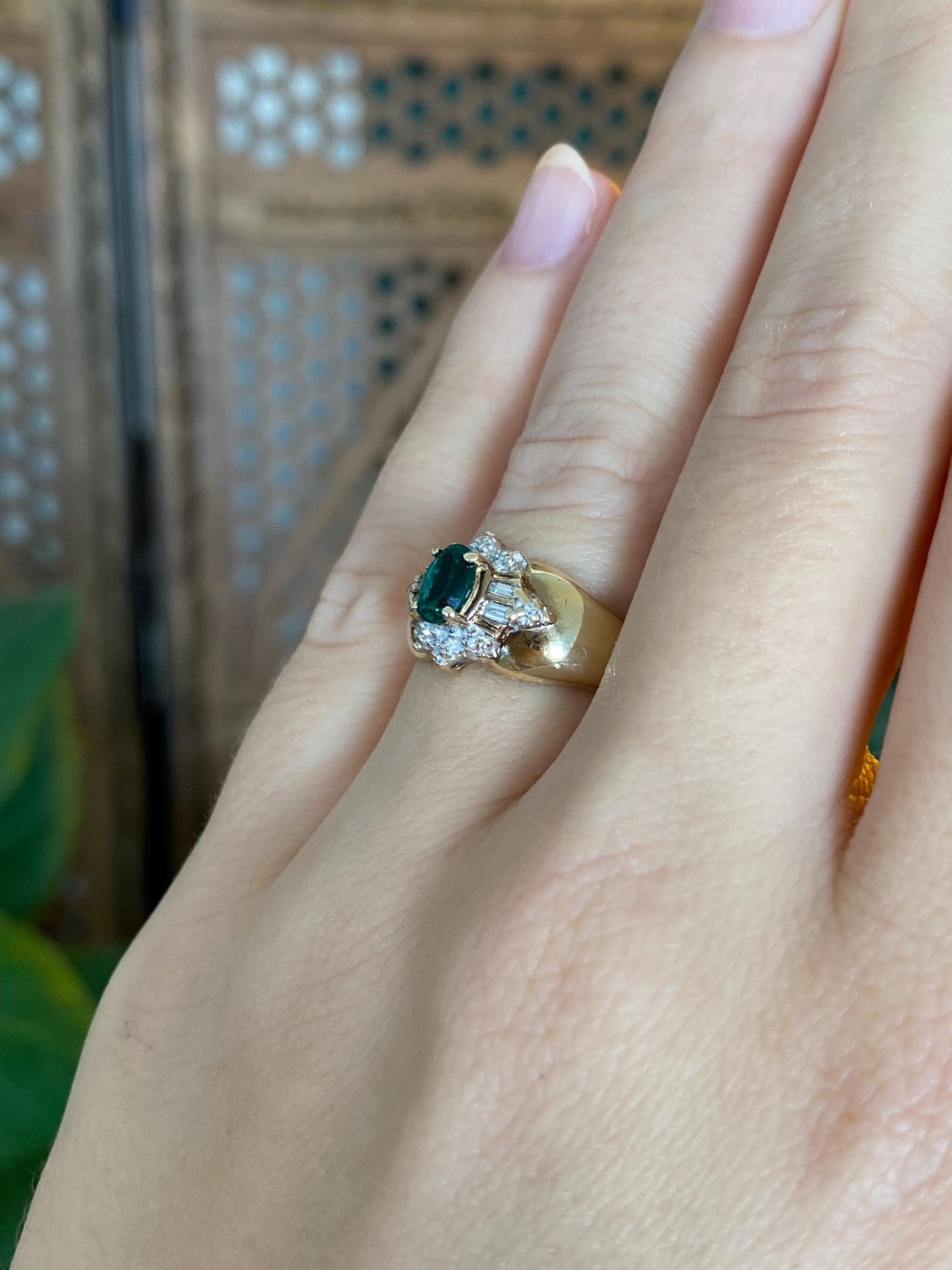 Vintage Solid 10k Yellow Gold Emerald Baguette & Round Diamond Ring - Size 5.75