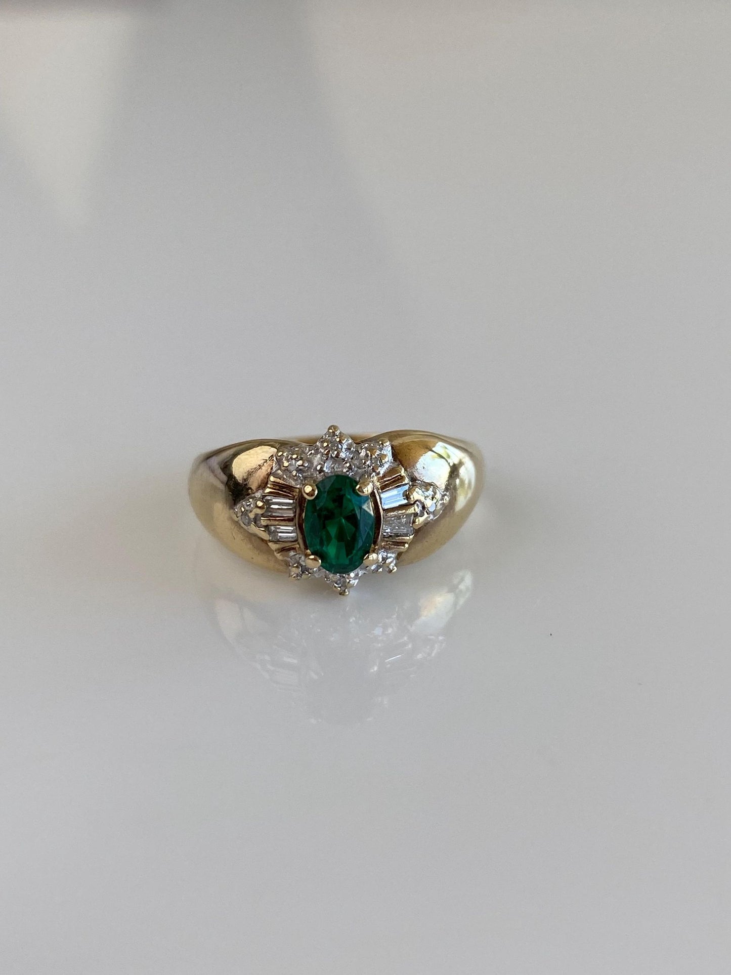 Vintage Solid 10k Yellow Gold Emerald Baguette & Round Diamond Ring - Size 5.75