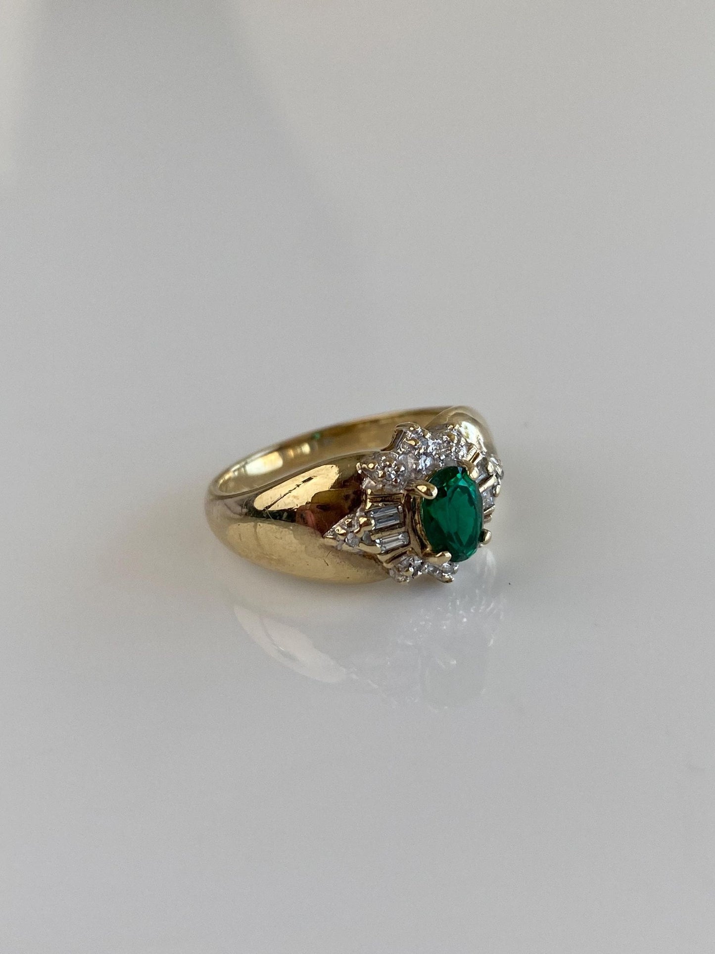 Vintage Solid 10k Yellow Gold Emerald Baguette & Round Diamond Ring - Size 5.75