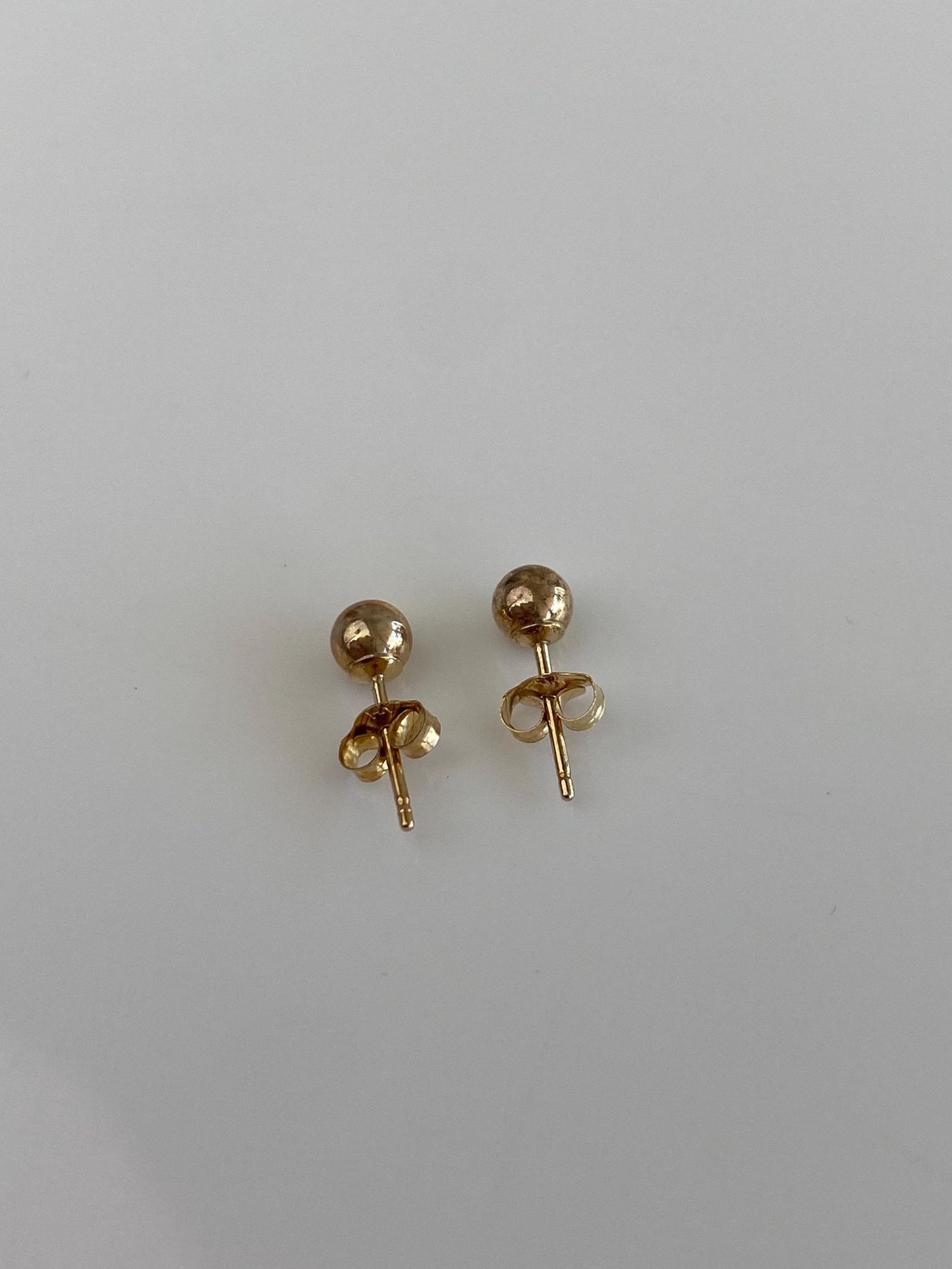 Vintage 14k Yellow Gold Ball Stud Earrings