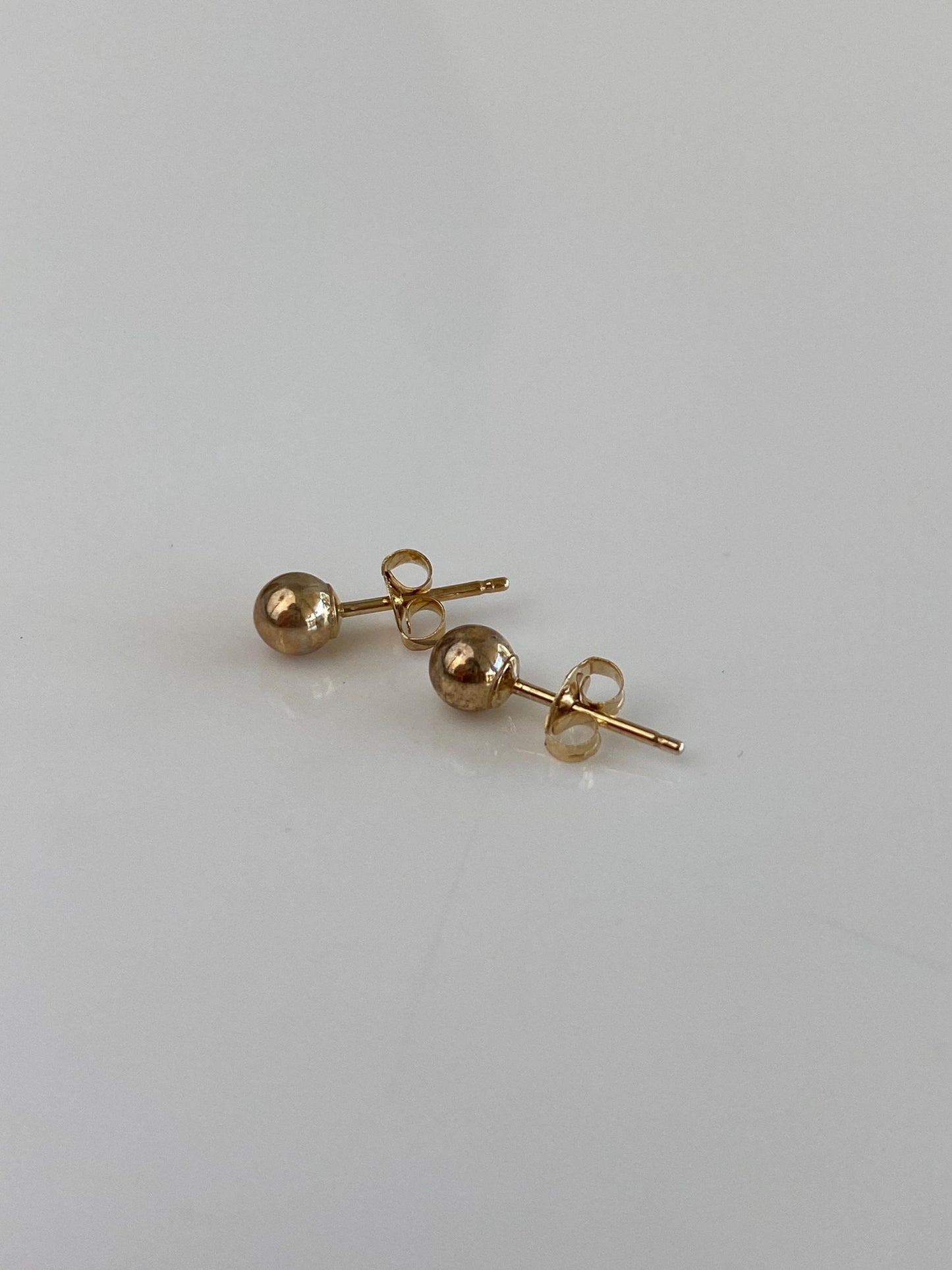 Vintage 14k Yellow Gold Ball Stud Earrings