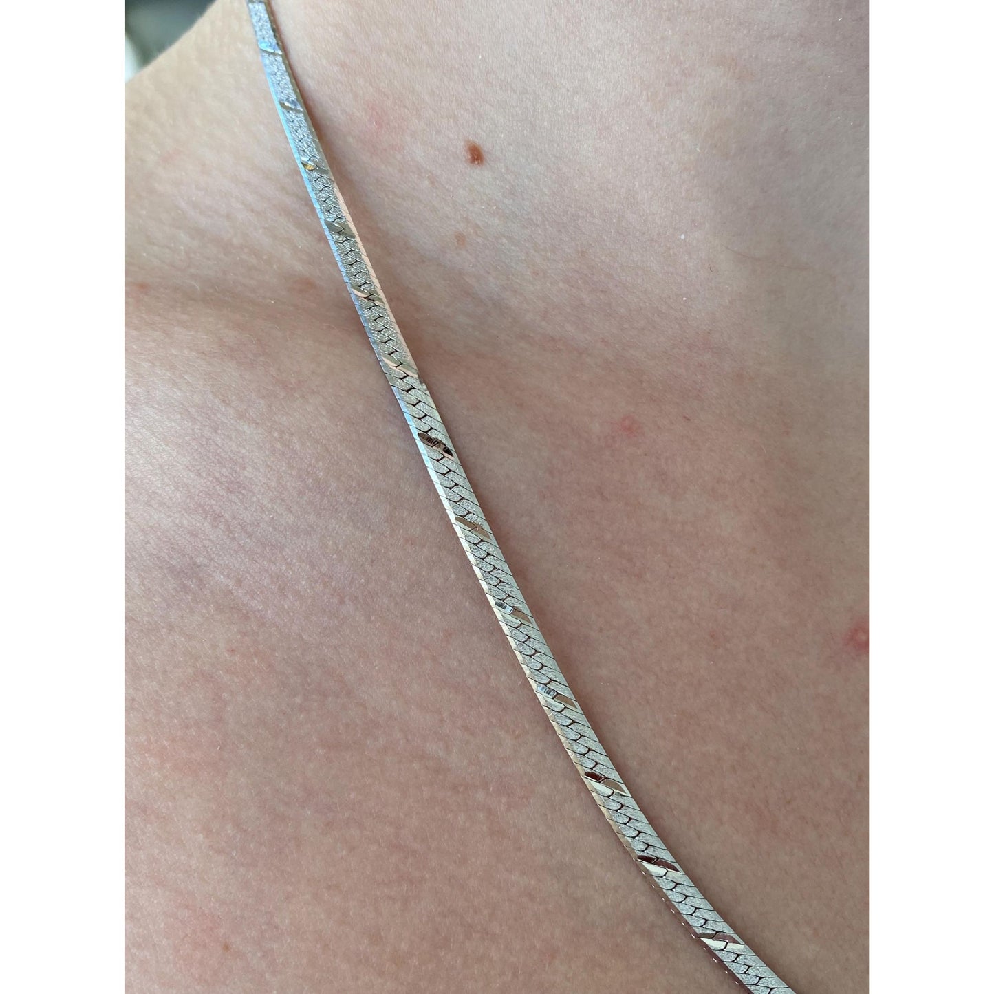 Vintage Solid 14k White Gold Diamond Cut Herringbone Chain Necklace - 20 inches