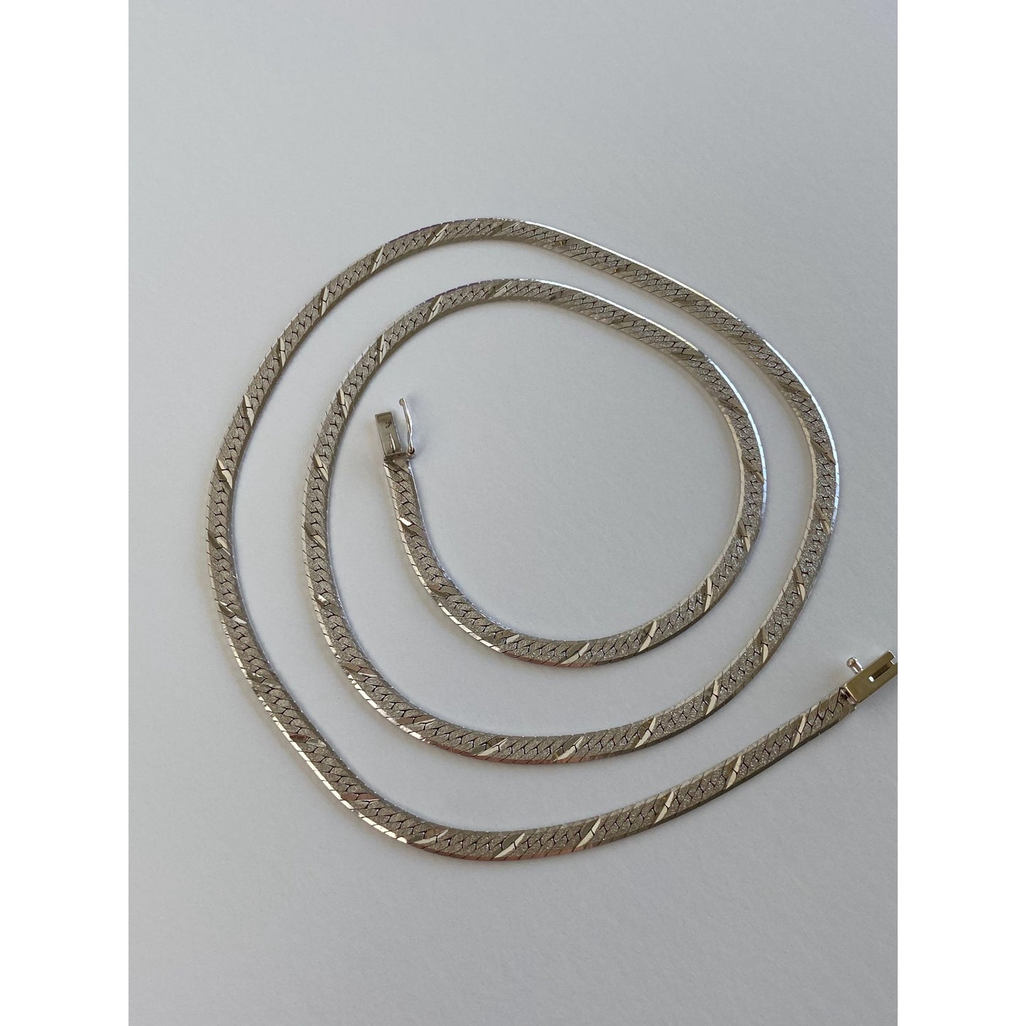 Vintage Solid 14k White Gold Diamond Cut Herringbone Chain Necklace - 20 inches