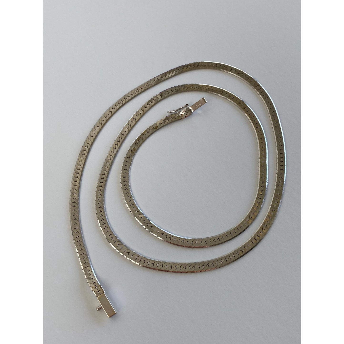 Vintage Solid 14k White Gold Diamond Cut Herringbone Chain Necklace - 20 inches