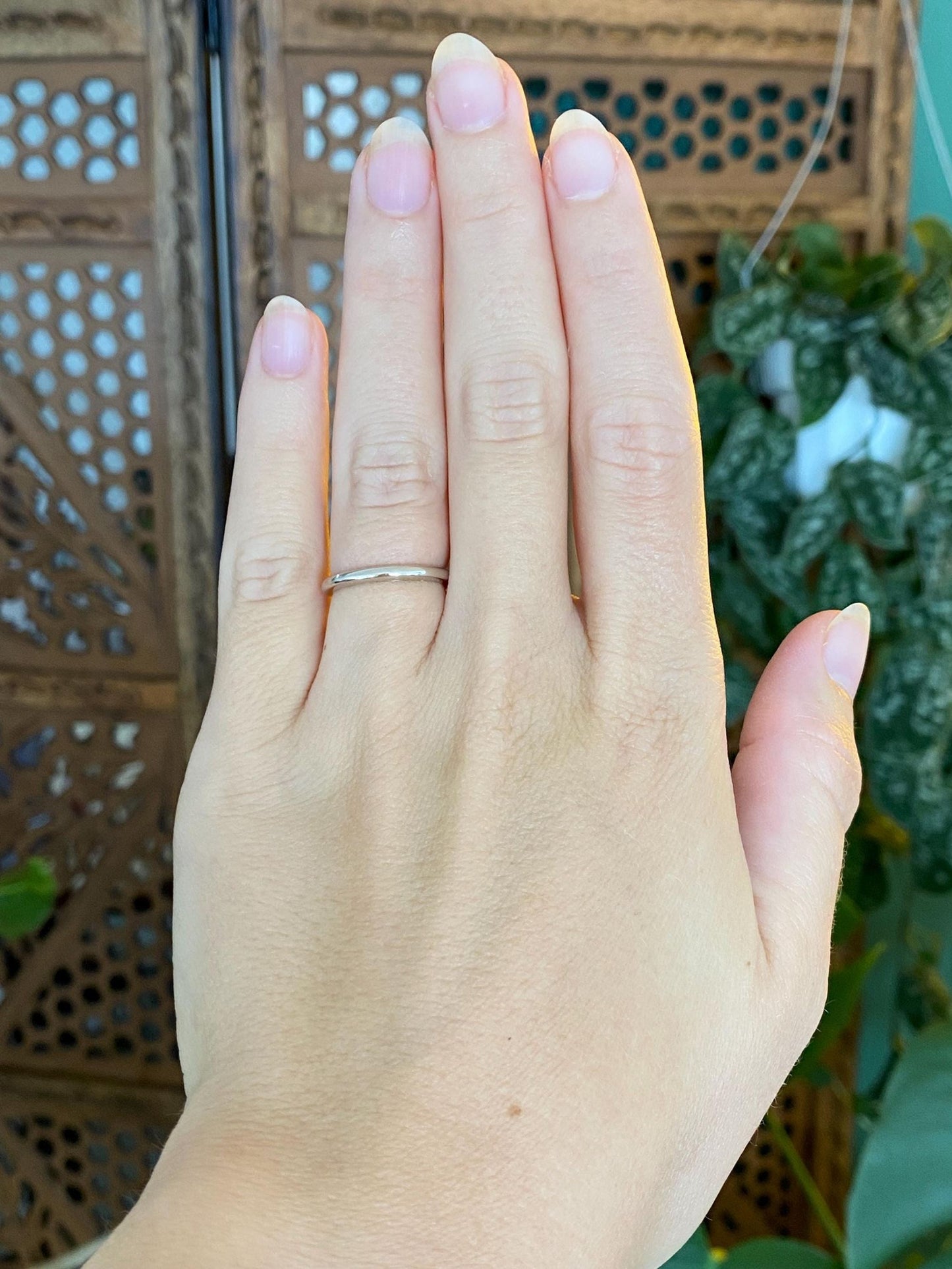 Vintage Solid 14k White Gold Ring Band - Size 5