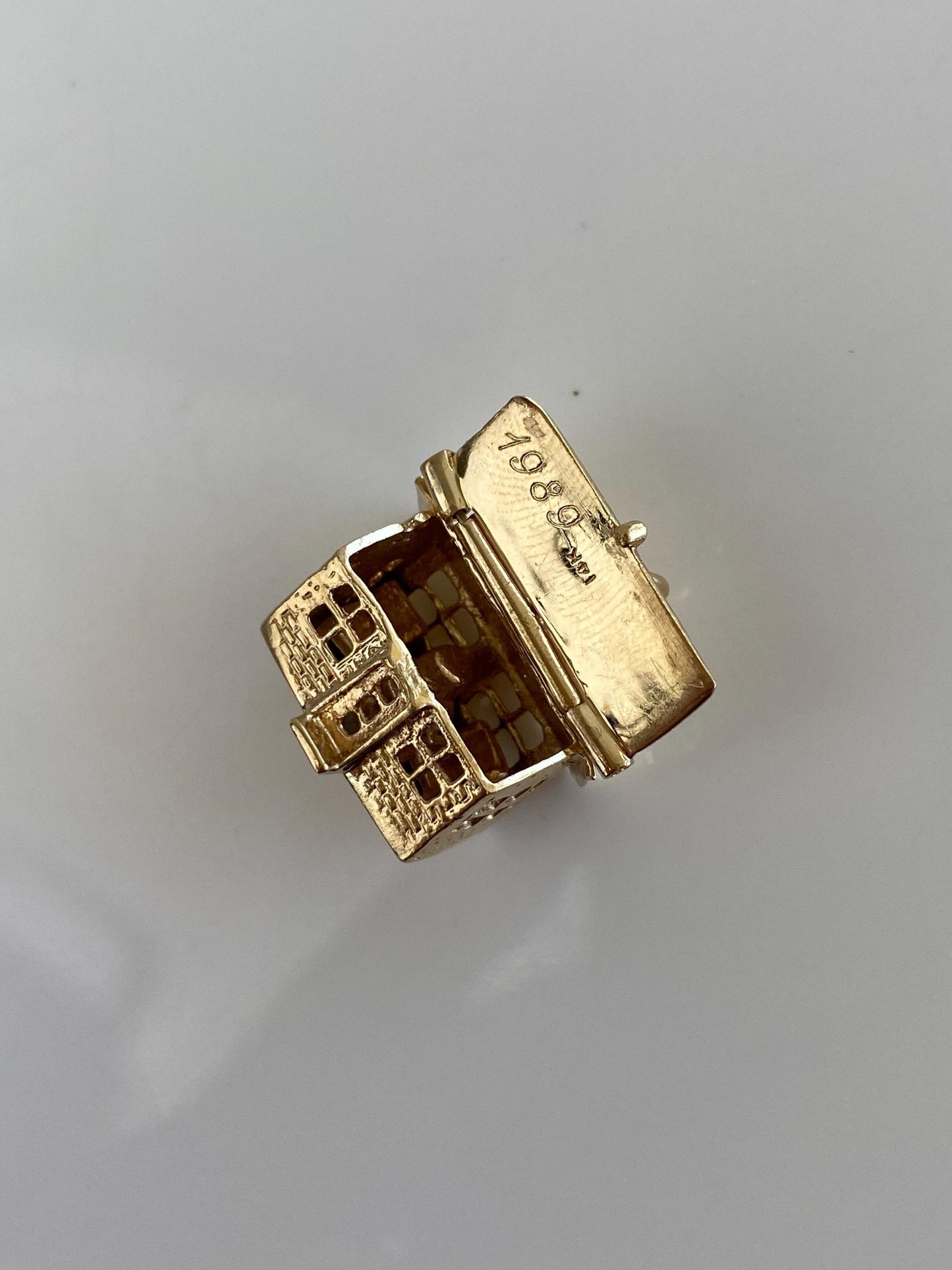 Vintage Solid 14k Yellow Gold Articulated House Charm