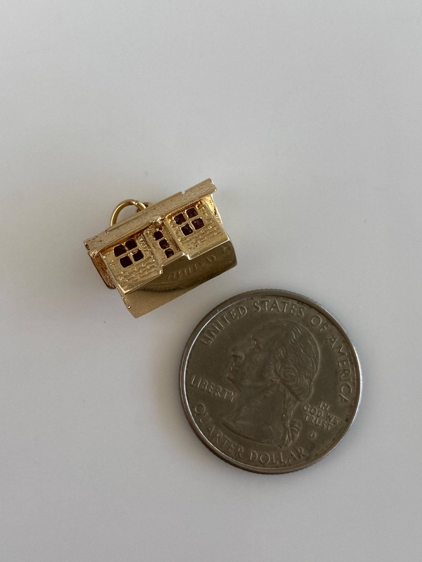 Vintage Solid 14k Yellow Gold Articulated House Charm