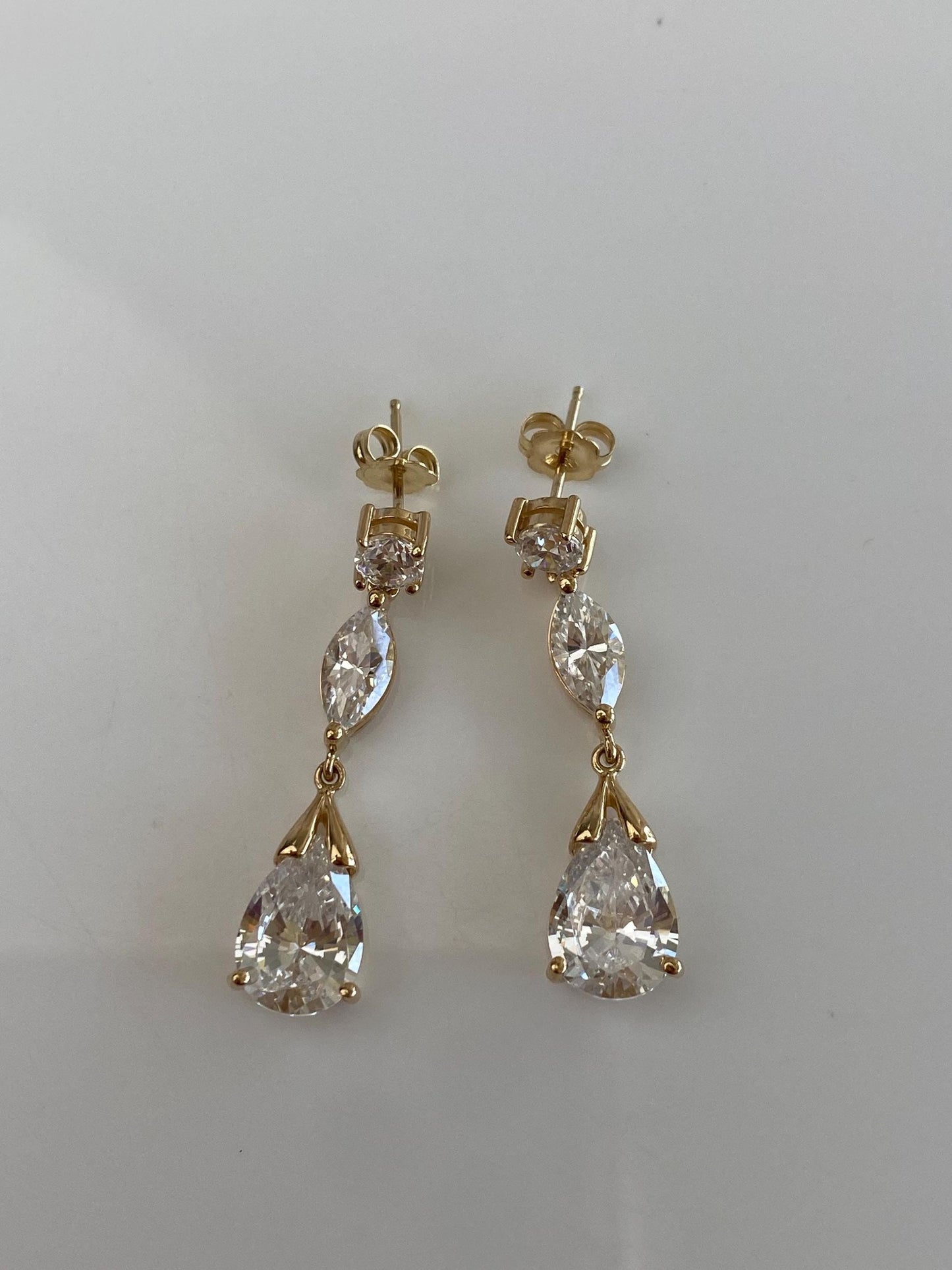 Vintage Solid 14k Yellow Gold Clear Cubic Zirconia Dangle Stud Earrings
