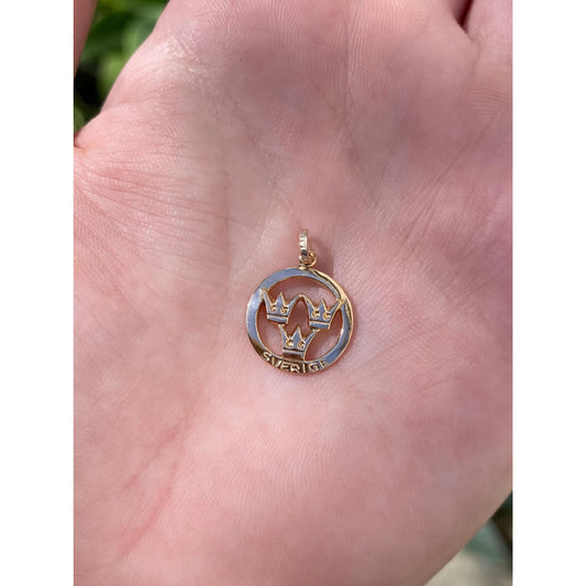 Vintage Solid 18k Rosey Gold 3 Crowns of Sweden Charm