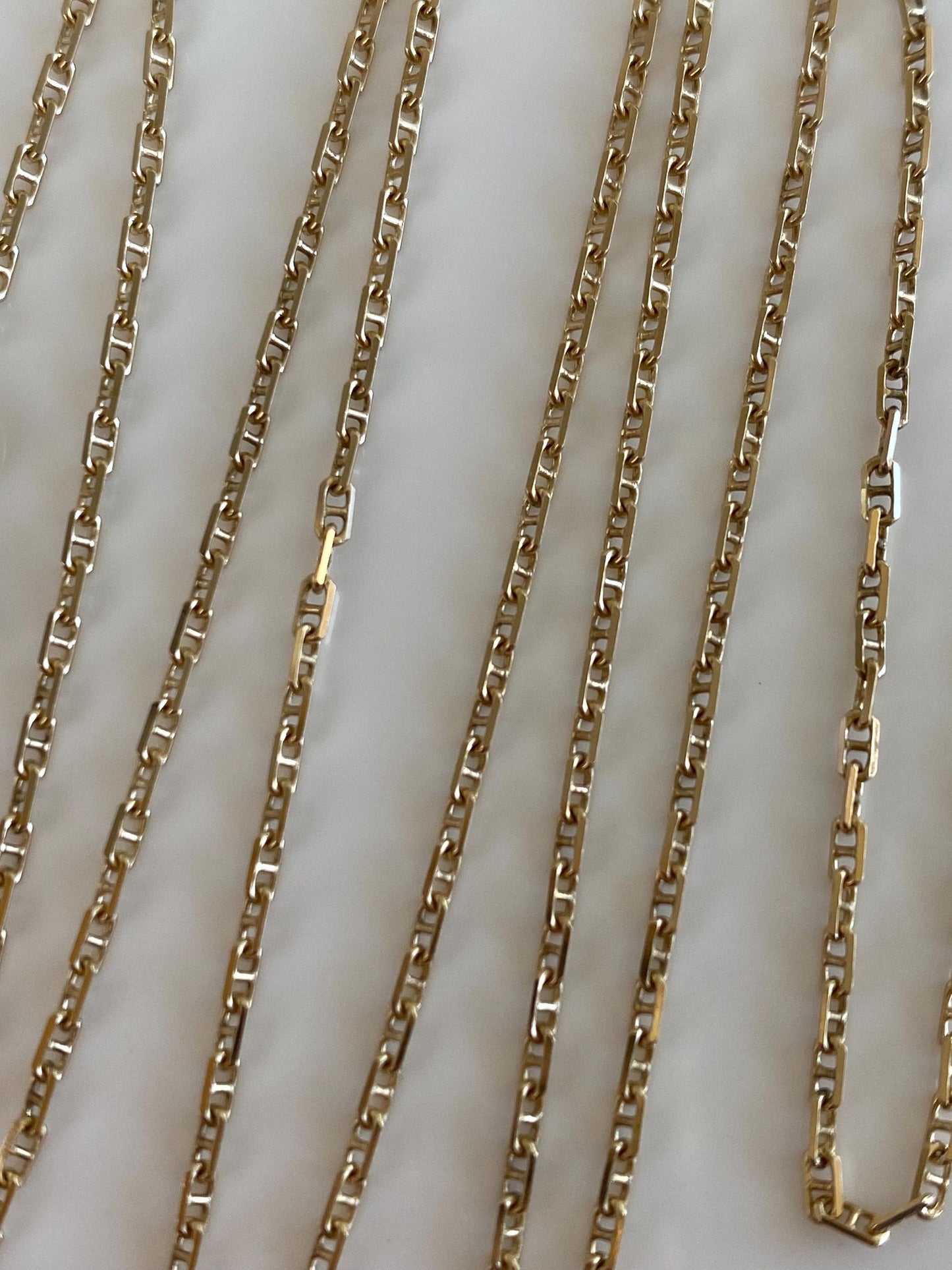 Vintage Solid 14k Yellow Gold Slim Mariner Link Chain Necklace - 24.25 inches