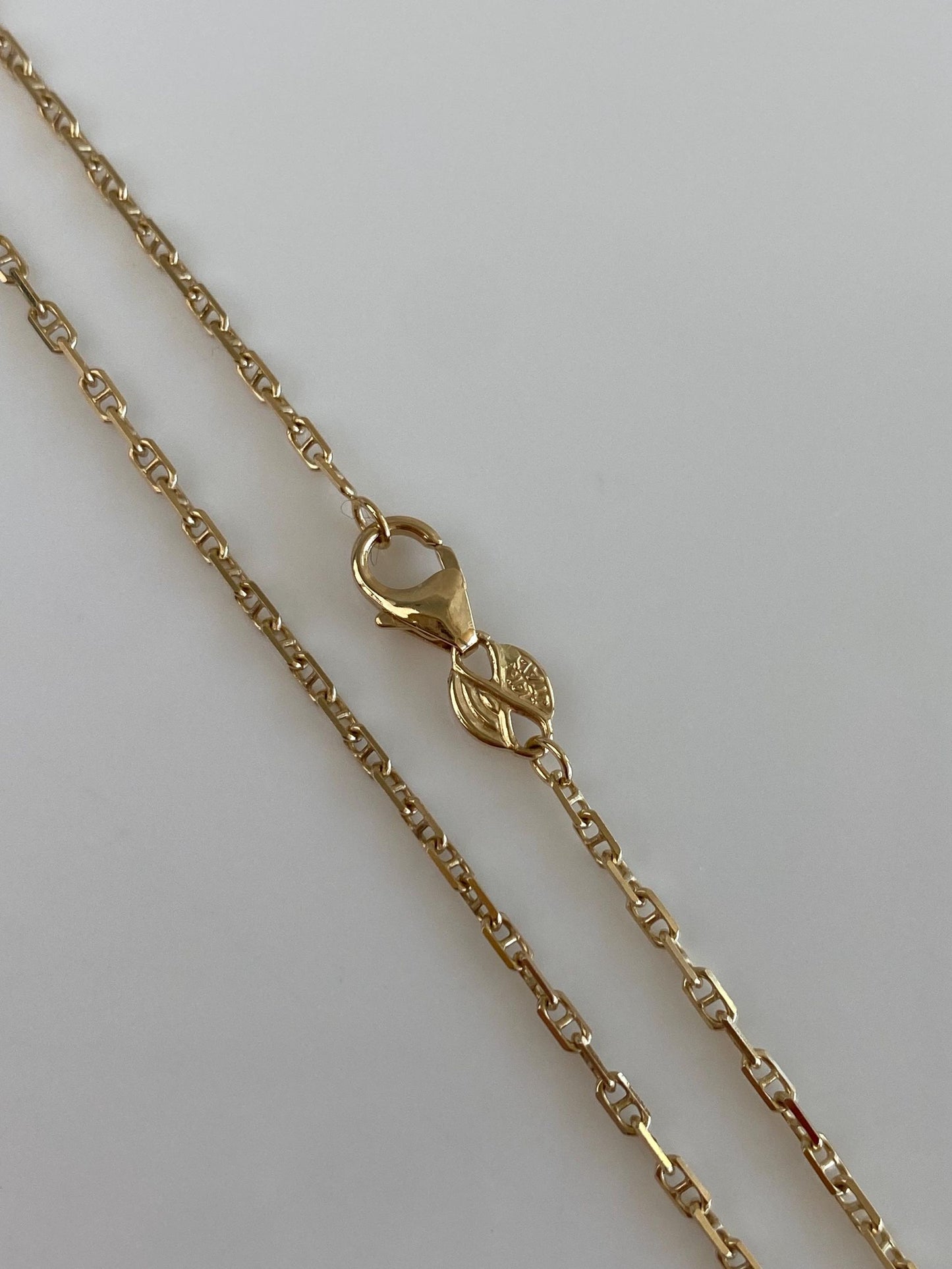 Vintage Solid 14k Yellow Gold Slim Mariner Link Chain Necklace - 24.25 inches