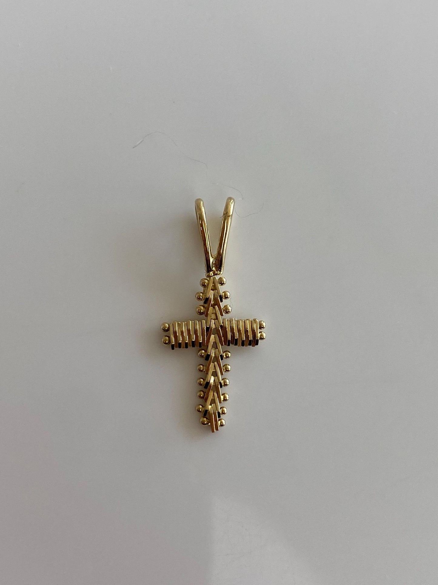 Vintage Solid 18k Yellow Gold Chain Mesh Cross Charm