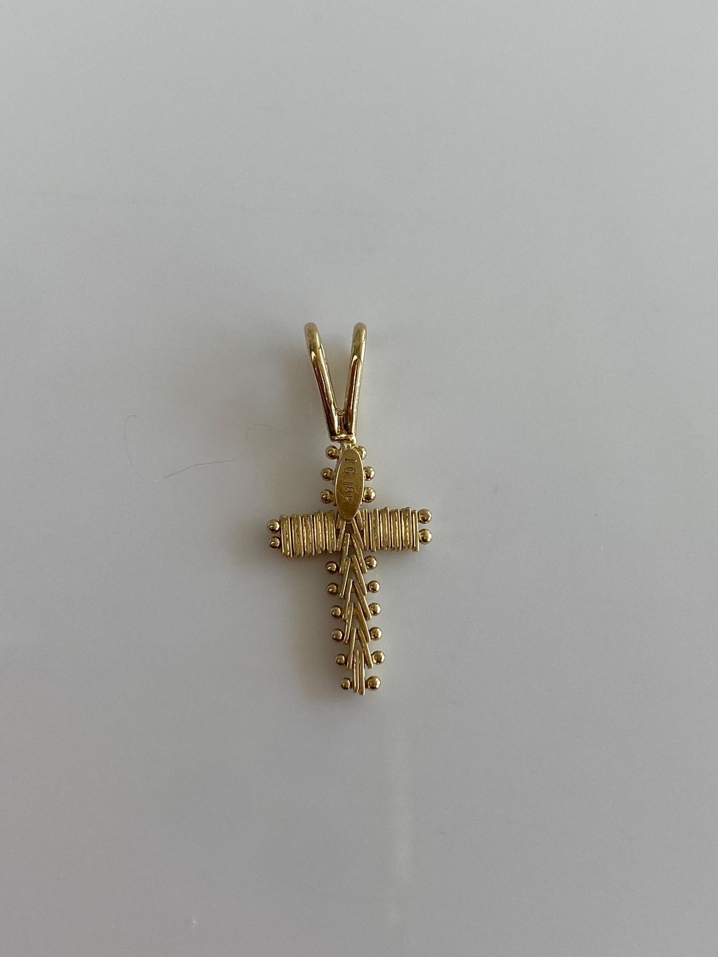 Vintage Solid 18k Yellow Gold Chain Mesh Cross Charm