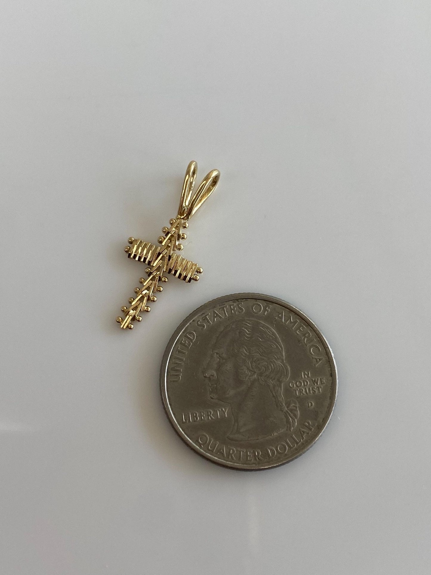 Vintage Solid 18k Yellow Gold Chain Mesh Cross Charm