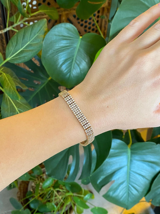 Vintage Solid 14k Yellow Gold Diamond Bracelet - 7 inches